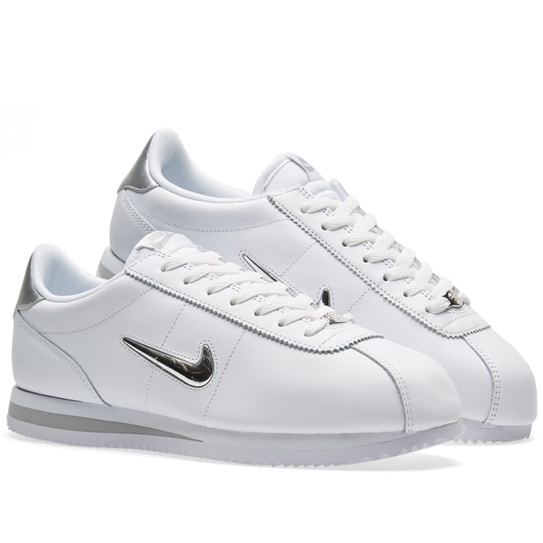 2018 2017 Nike Womens Cortez Jewel White Metallic Silver Shoes Size 10 US 8 5 12 7 2018 2017 Nike Womens Cortez Jewel White Metallic Silver Shoes Size 10 US 8 5 12 7