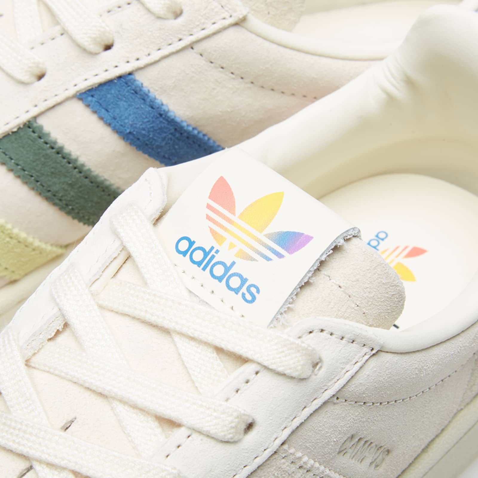 adidas classic white trainers