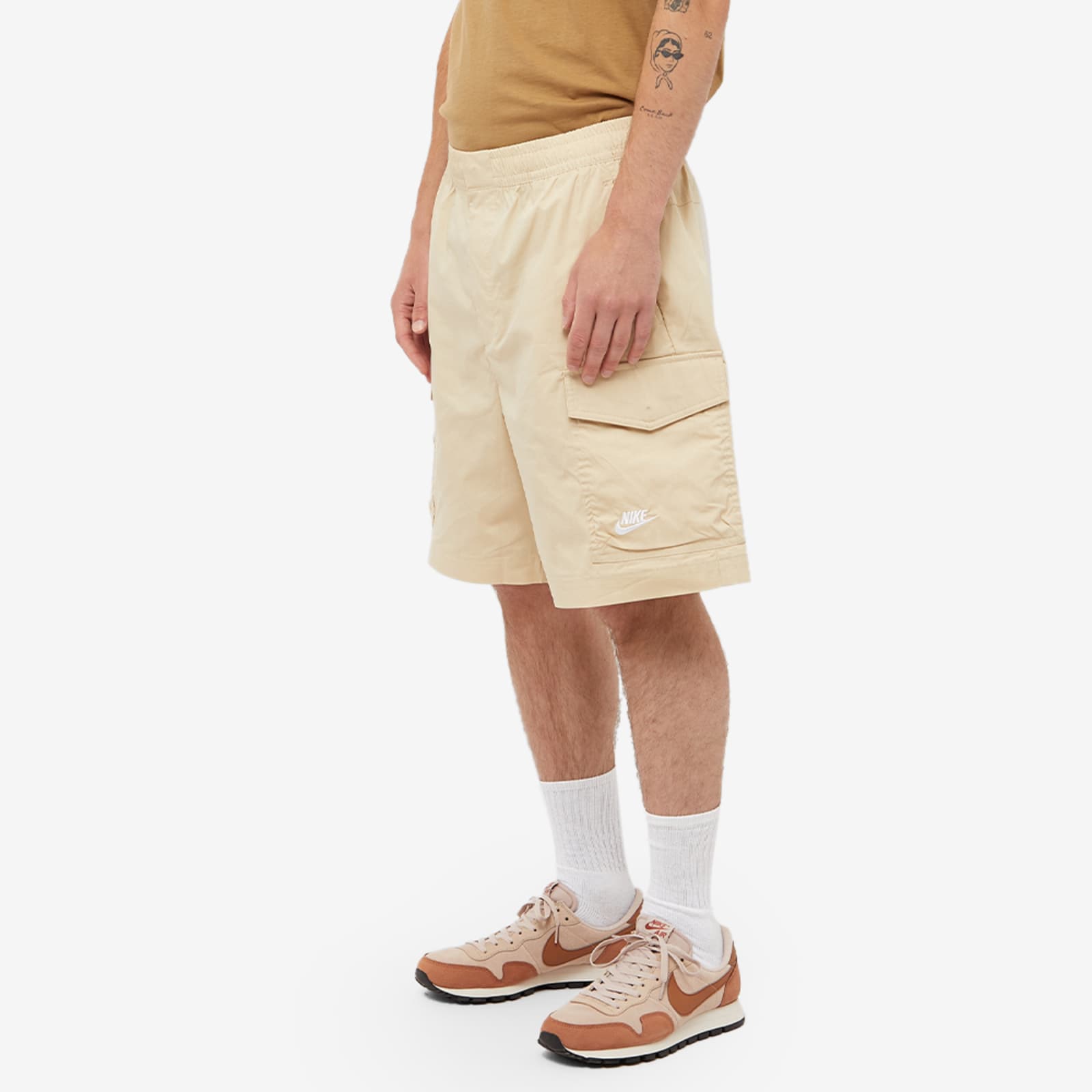 Nike Woven Utility Shorts Rattan & White END. (GB)