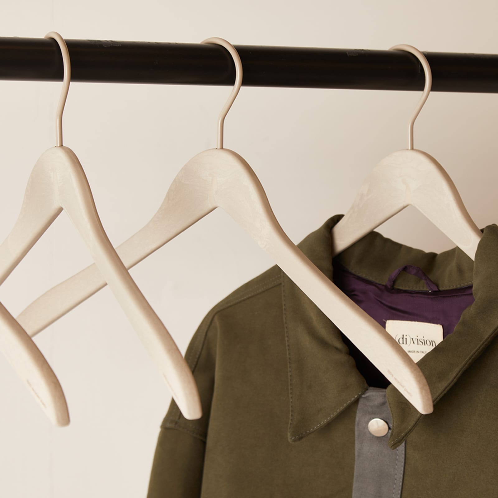 HAY Coat Hanger Set of 4 Warm Grey END. (US)