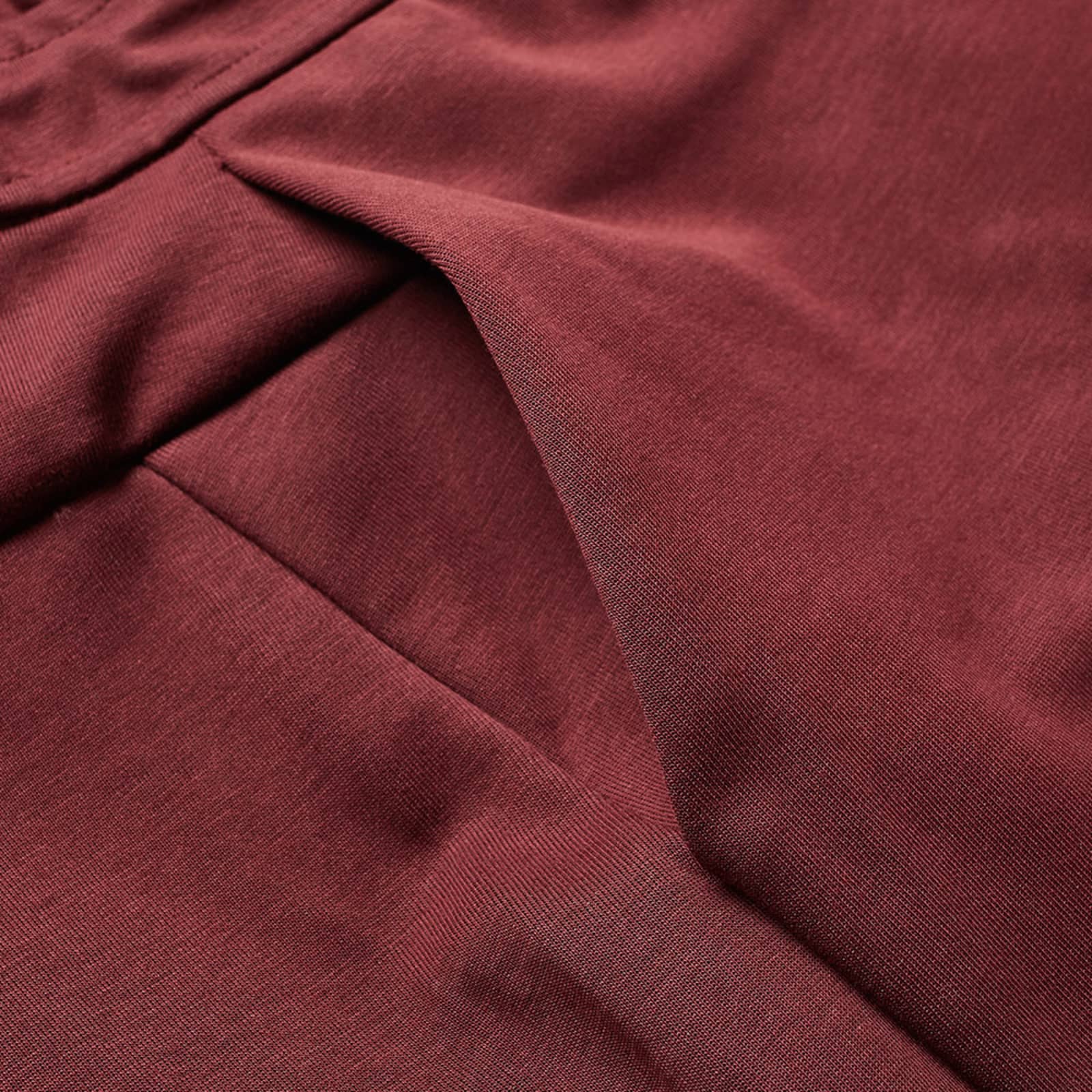 Nike Tech Fleece Short Night Maroon & White END. (US)