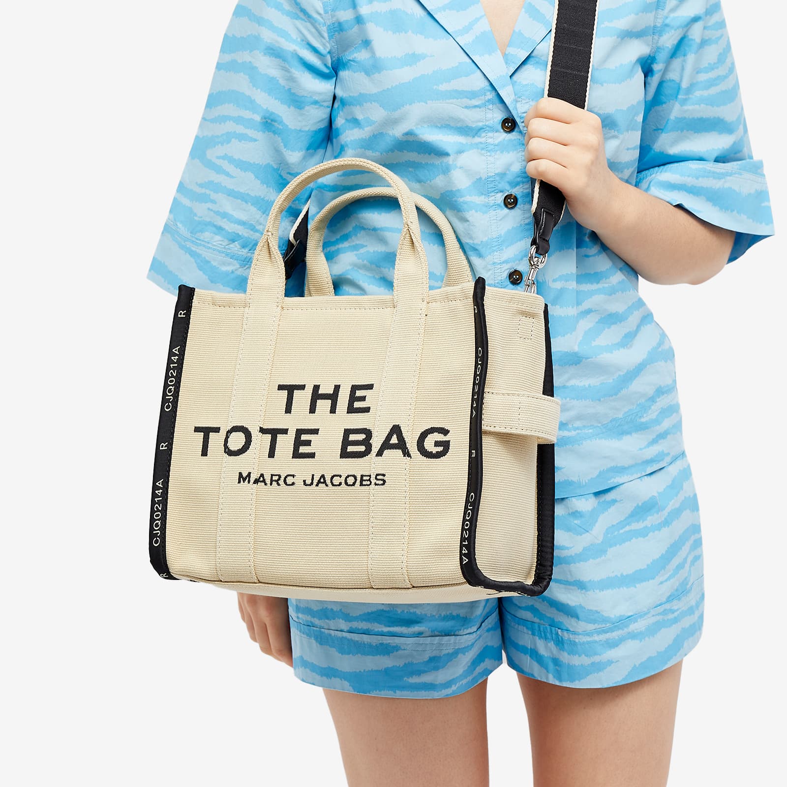 Marc Jacobs The Medium Tote Canvas Warm Sand END. (GB)
