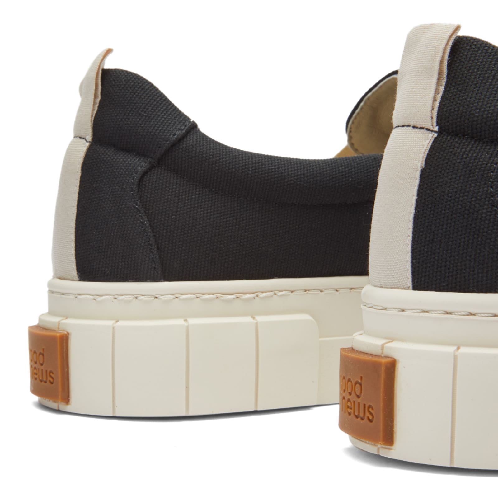 Good News Yess Black | END.