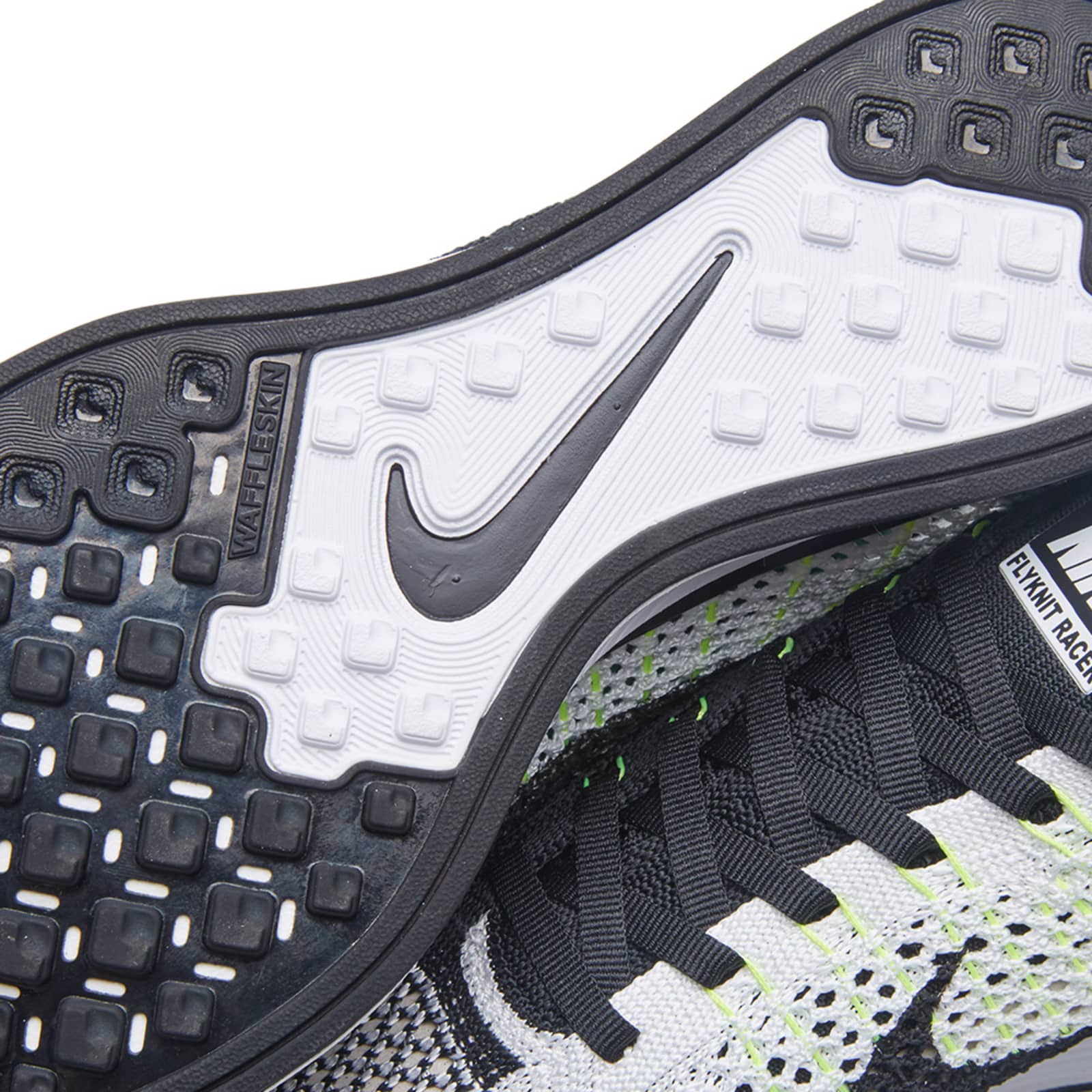 Nike Flyknit Racer - Black & White