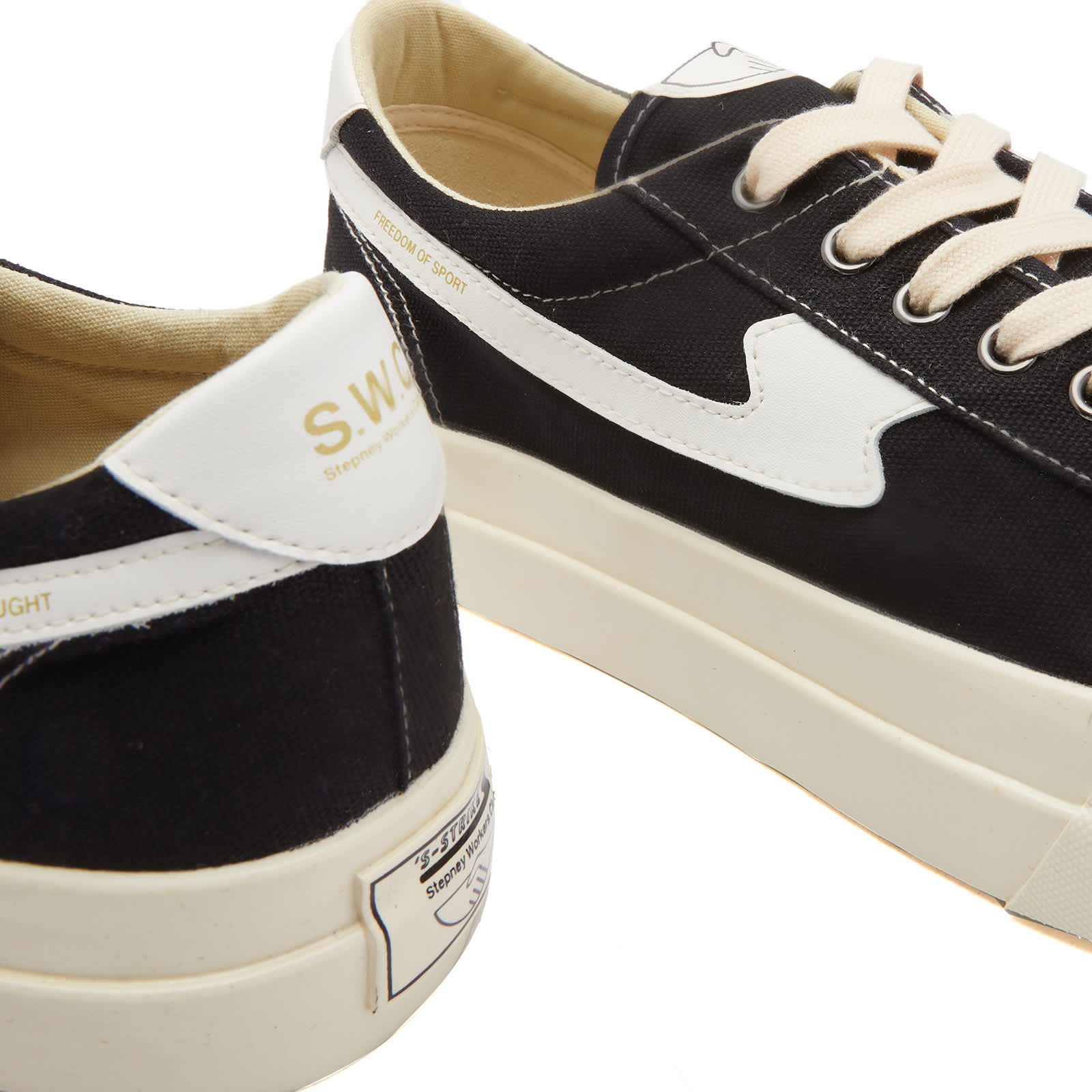 Stepney Workers Club Dellow SStrike Leather Sneaker Black & White