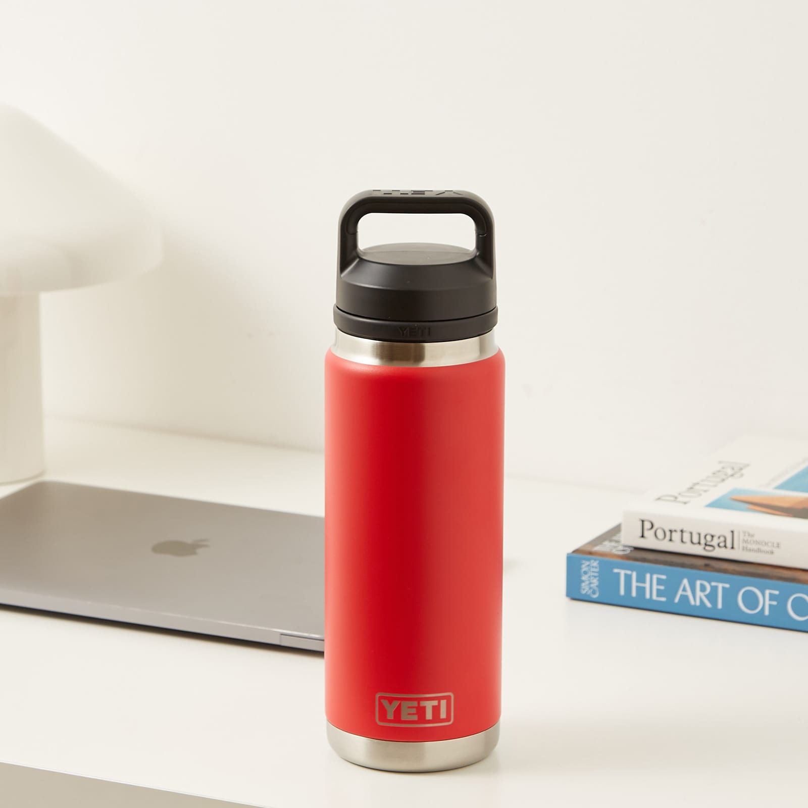 Yeti 26oz Rambler Bottle - Rescue Red