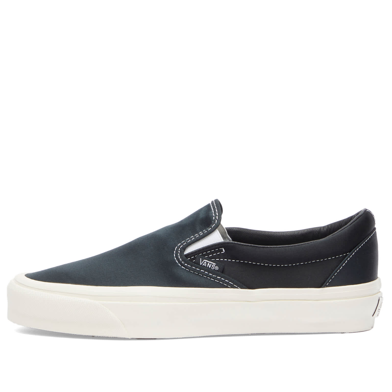 Vans LX Slip-On Reissue 98 - Satin Jet Set