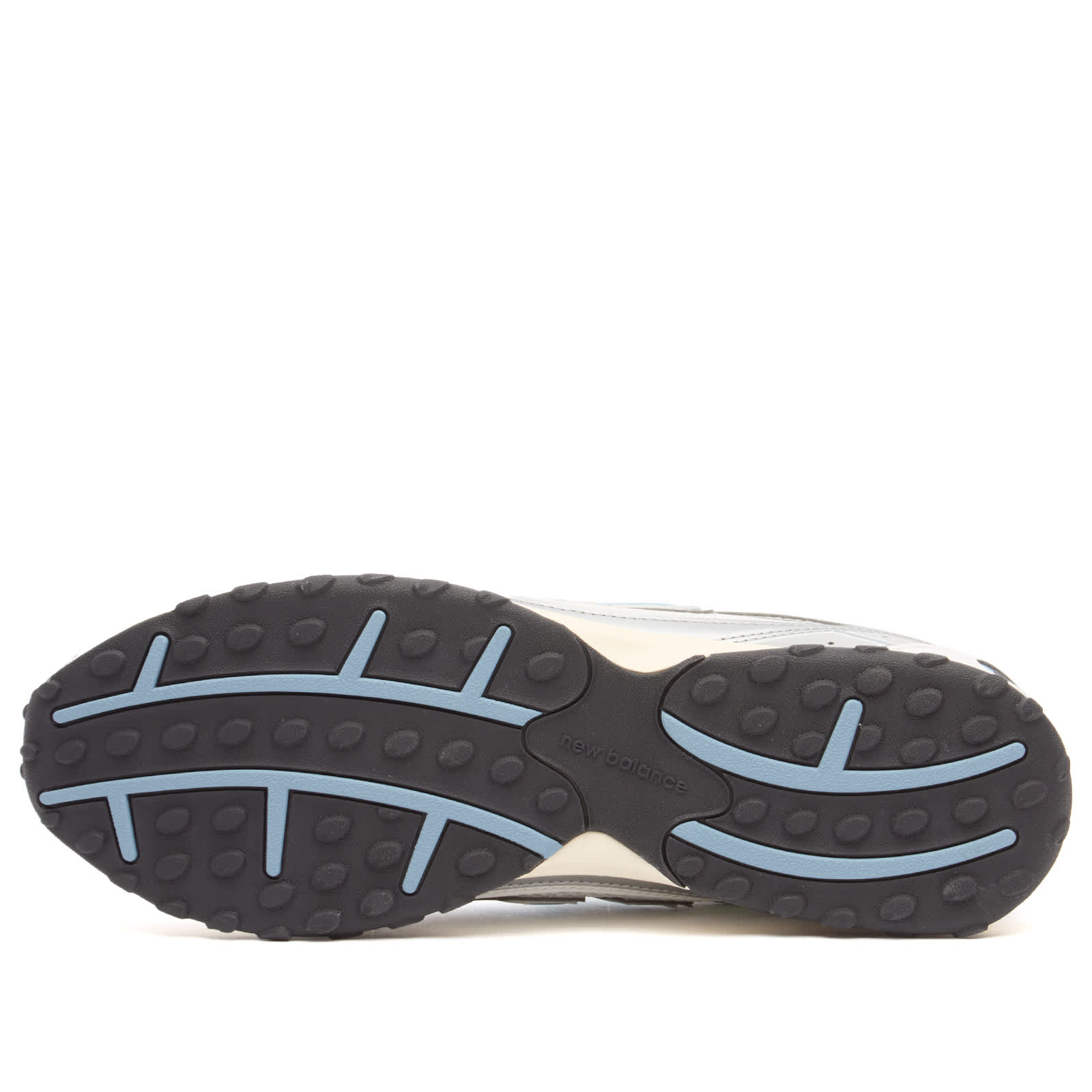 New Balance 204l Mesh Sneaker