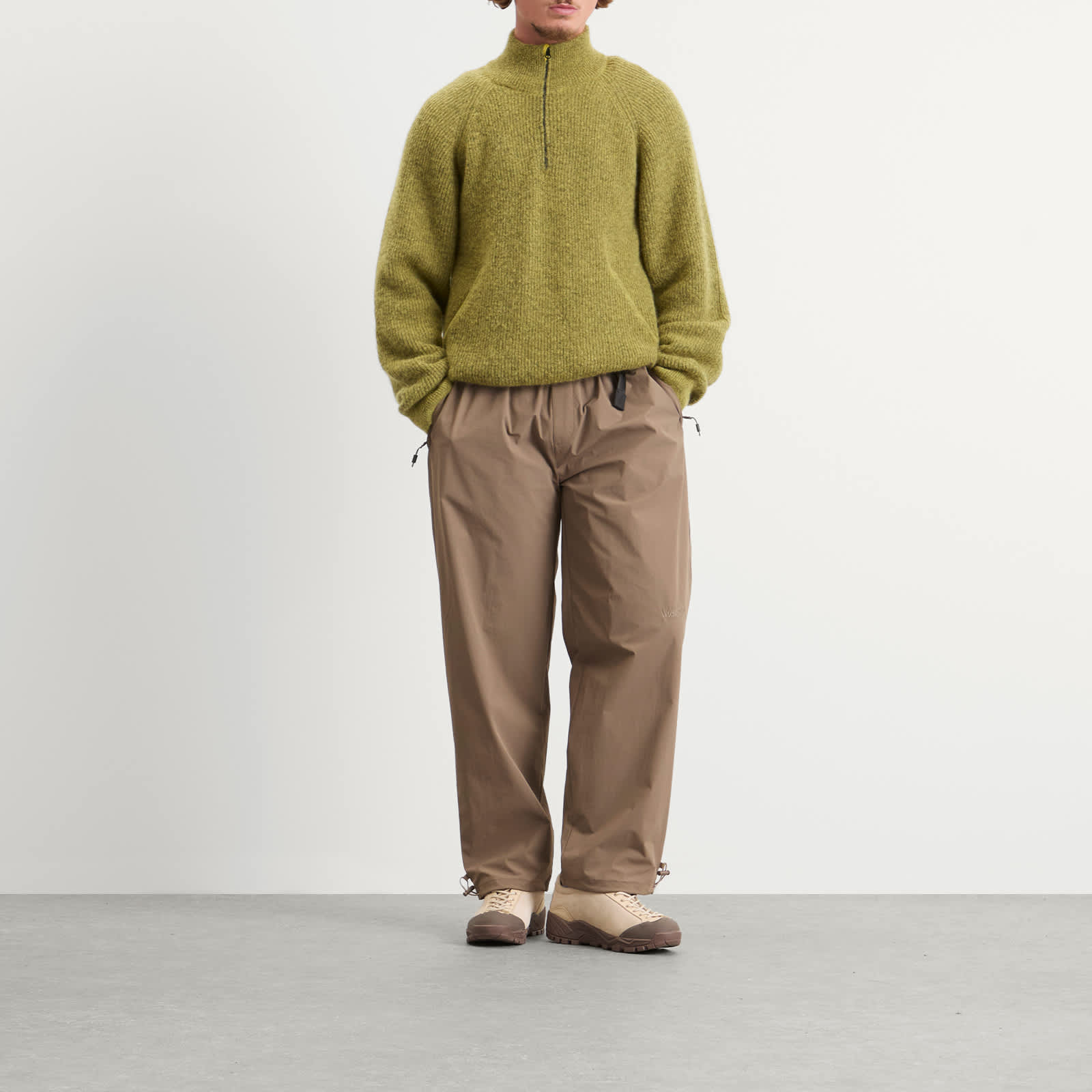 Mellow Clo Everyday Stretch Nylon Trousers - Brown