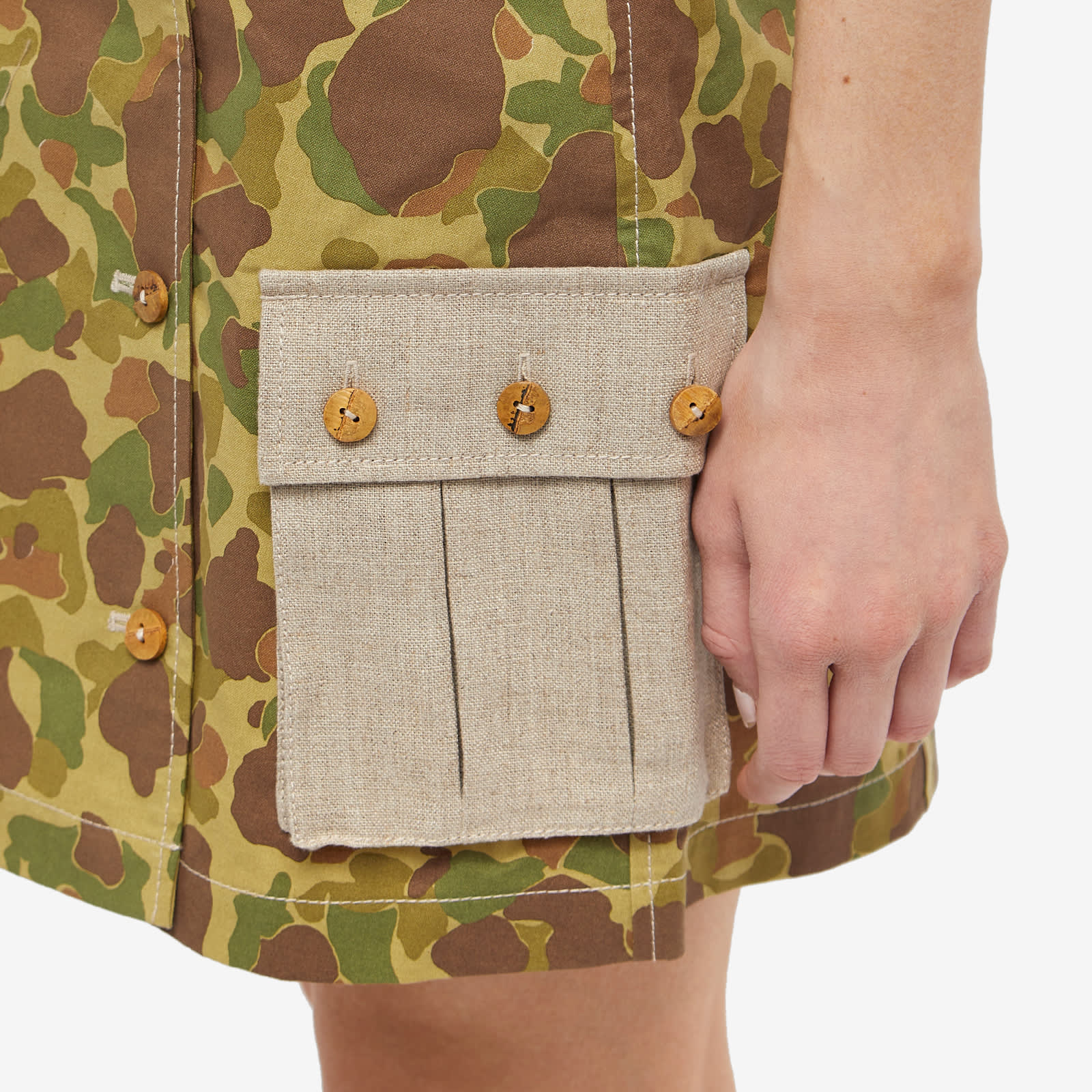 W'menswear Landing Skirt Camo & Beige END. (US)