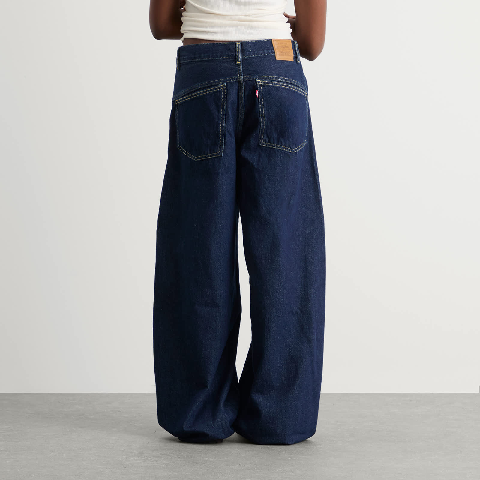 Levi's Super Baggy Barrel Jeans