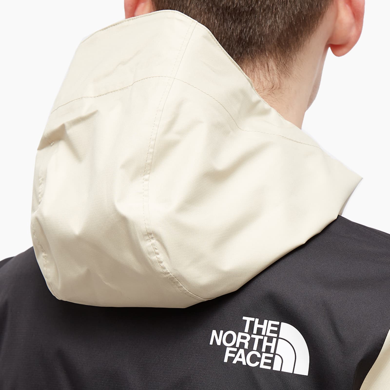 The North Face New Mountain Q Jacket Gravel END.