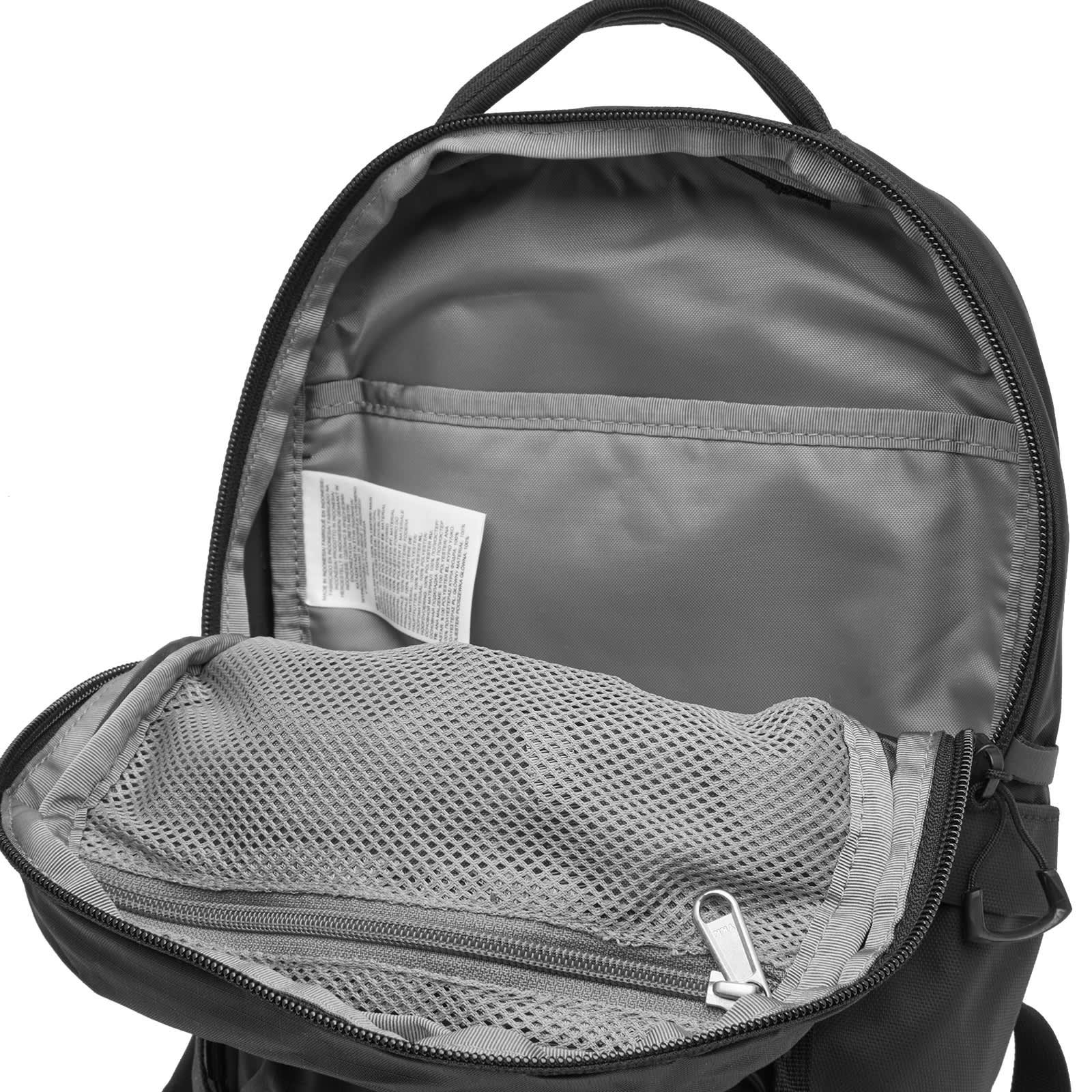 The North Face Borealis Mini Back Pack Black & Black END. (US)