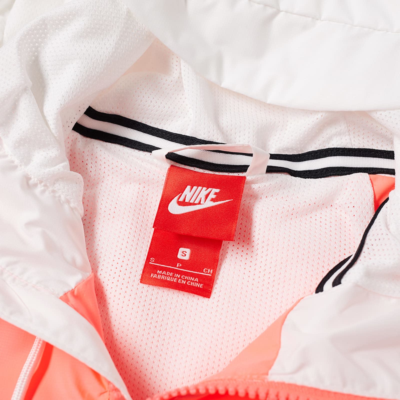 nike windrunner jacket white