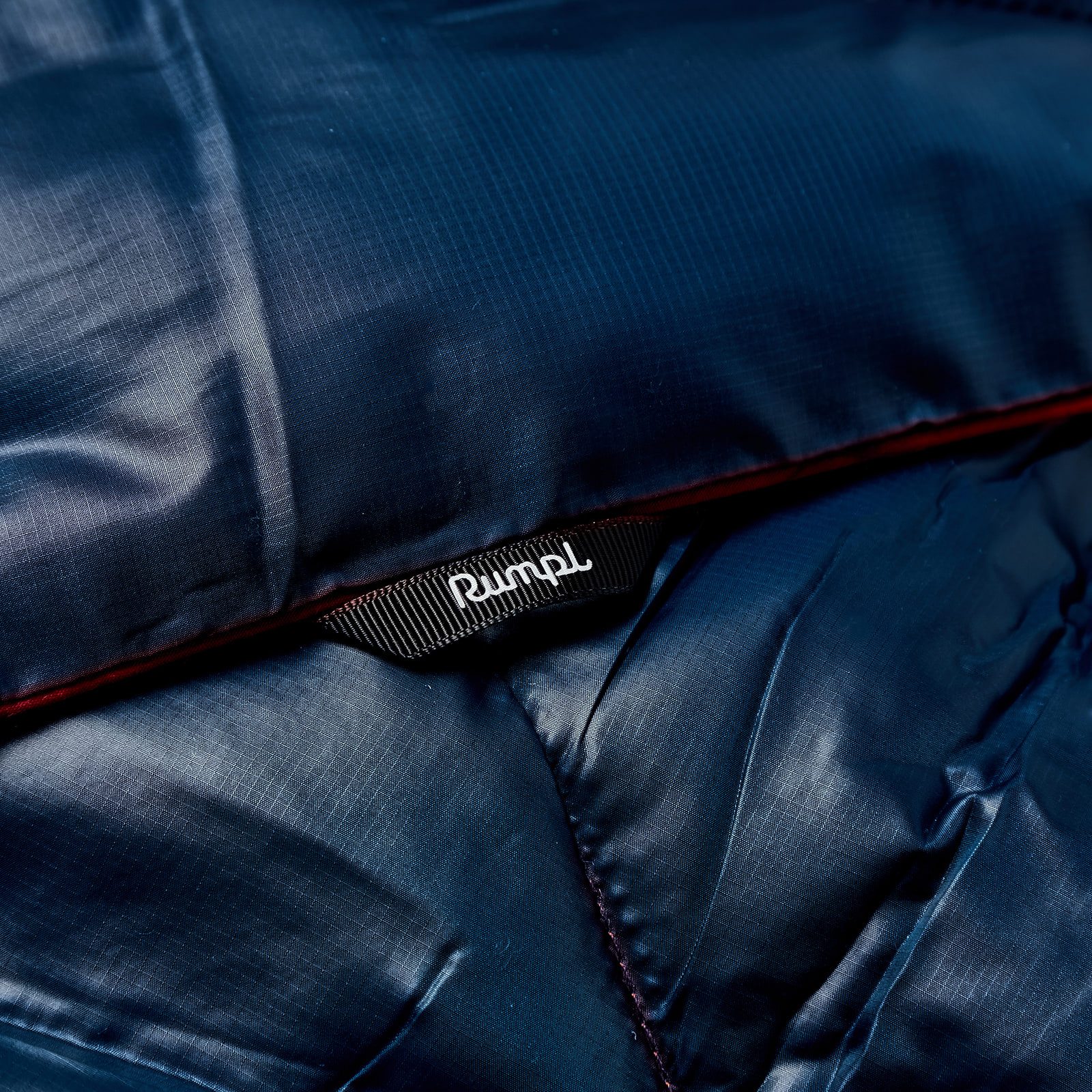 Rumpl Original Puffy Outdoor Blanket 1 Person Deepwater END.