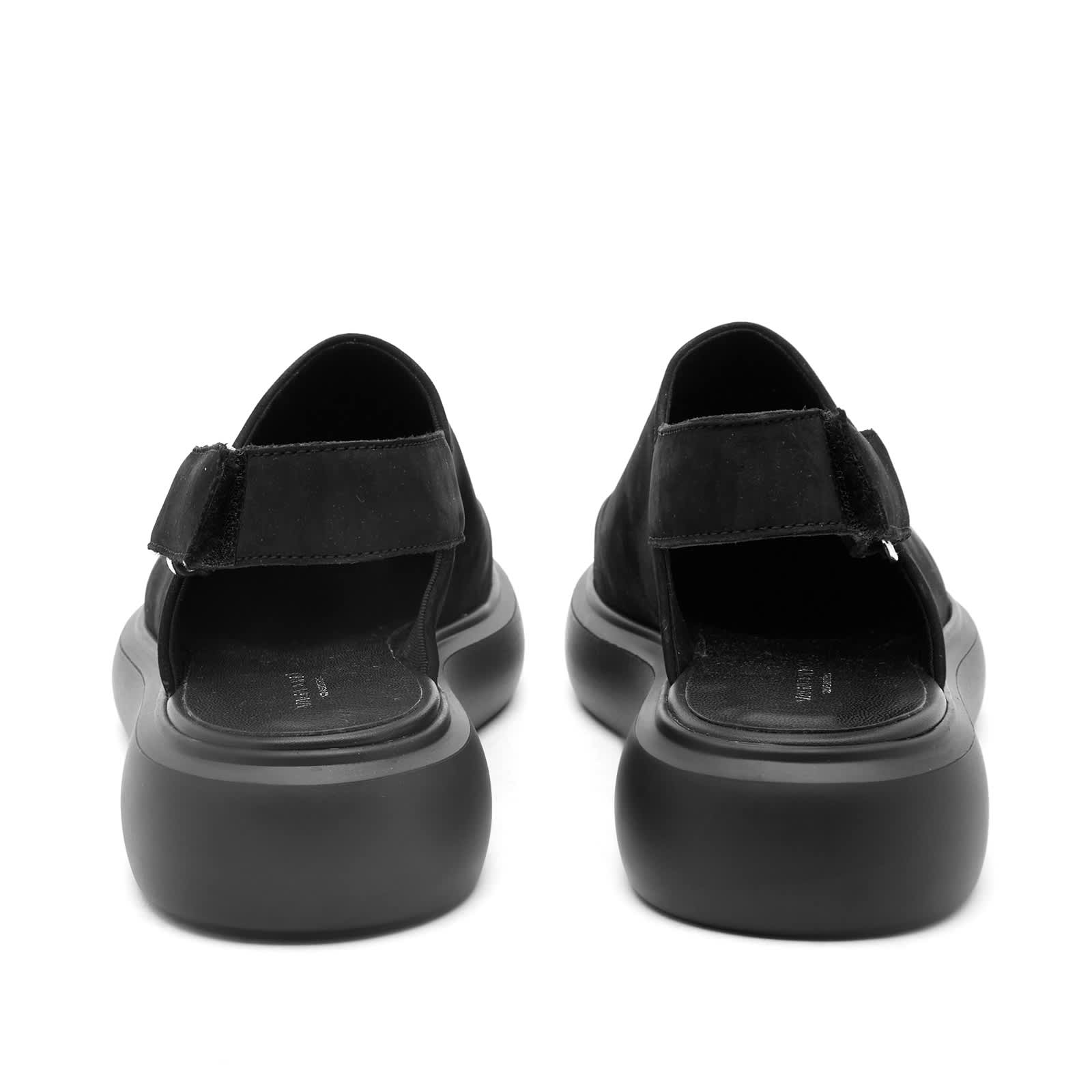 vagabond-blenda-strap-back-mule-black-end-au