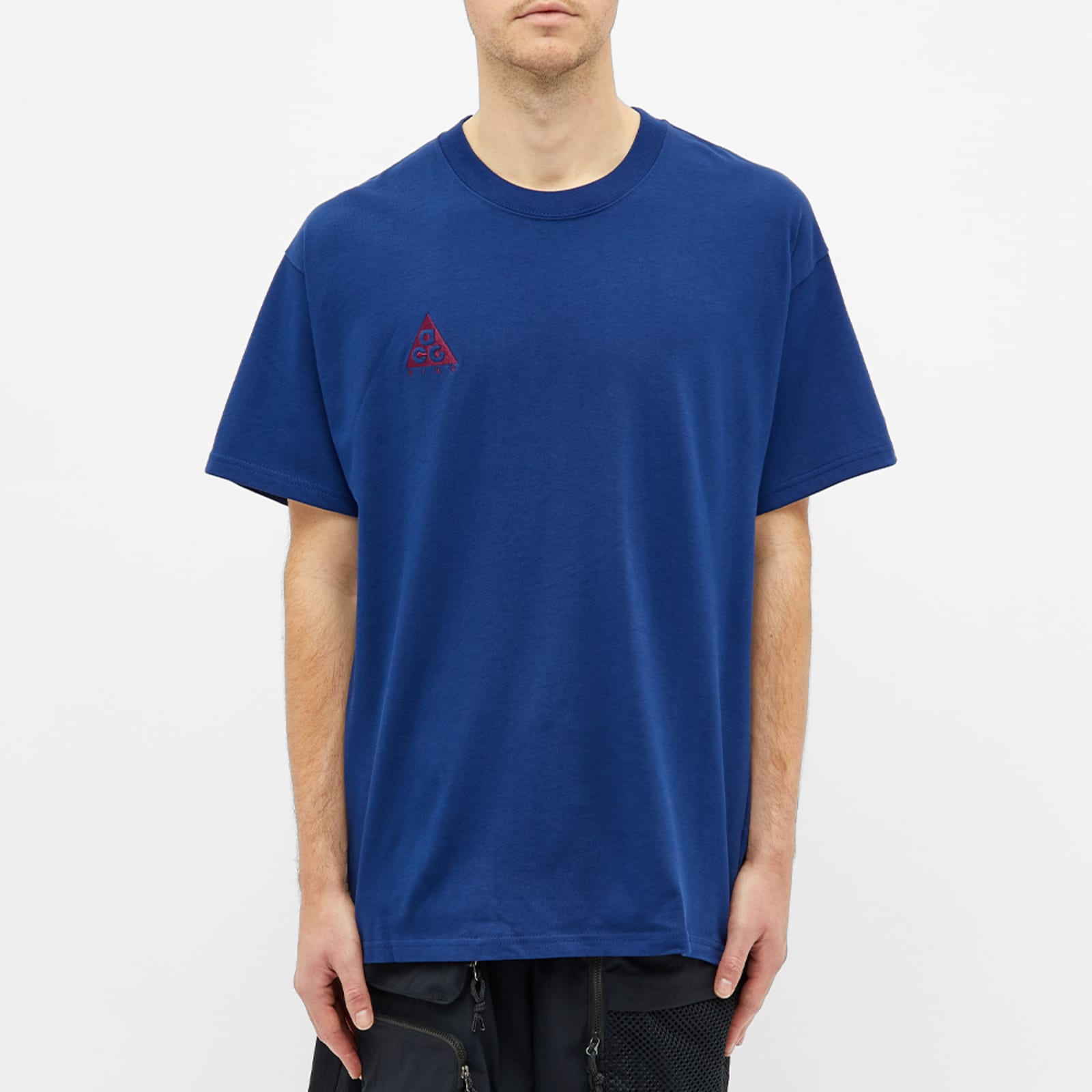 Nike ACG Logo T-Shirt - Blue Void & Dark Beetroot