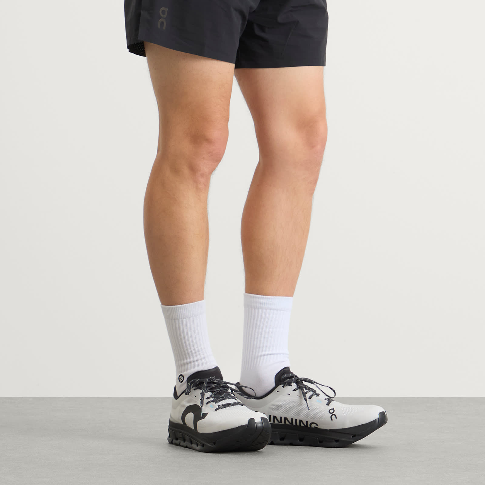 On Cloudflow 5 Sneakers - Glacier  &  Black