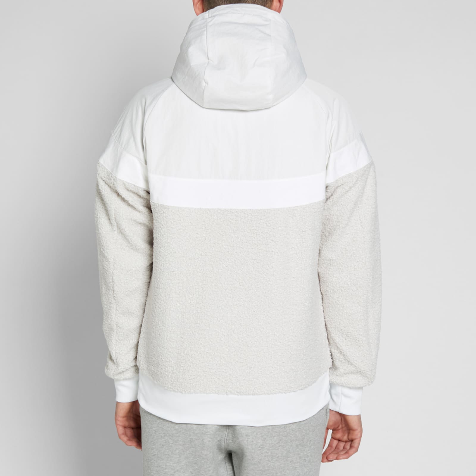 nike windrunner sherpa