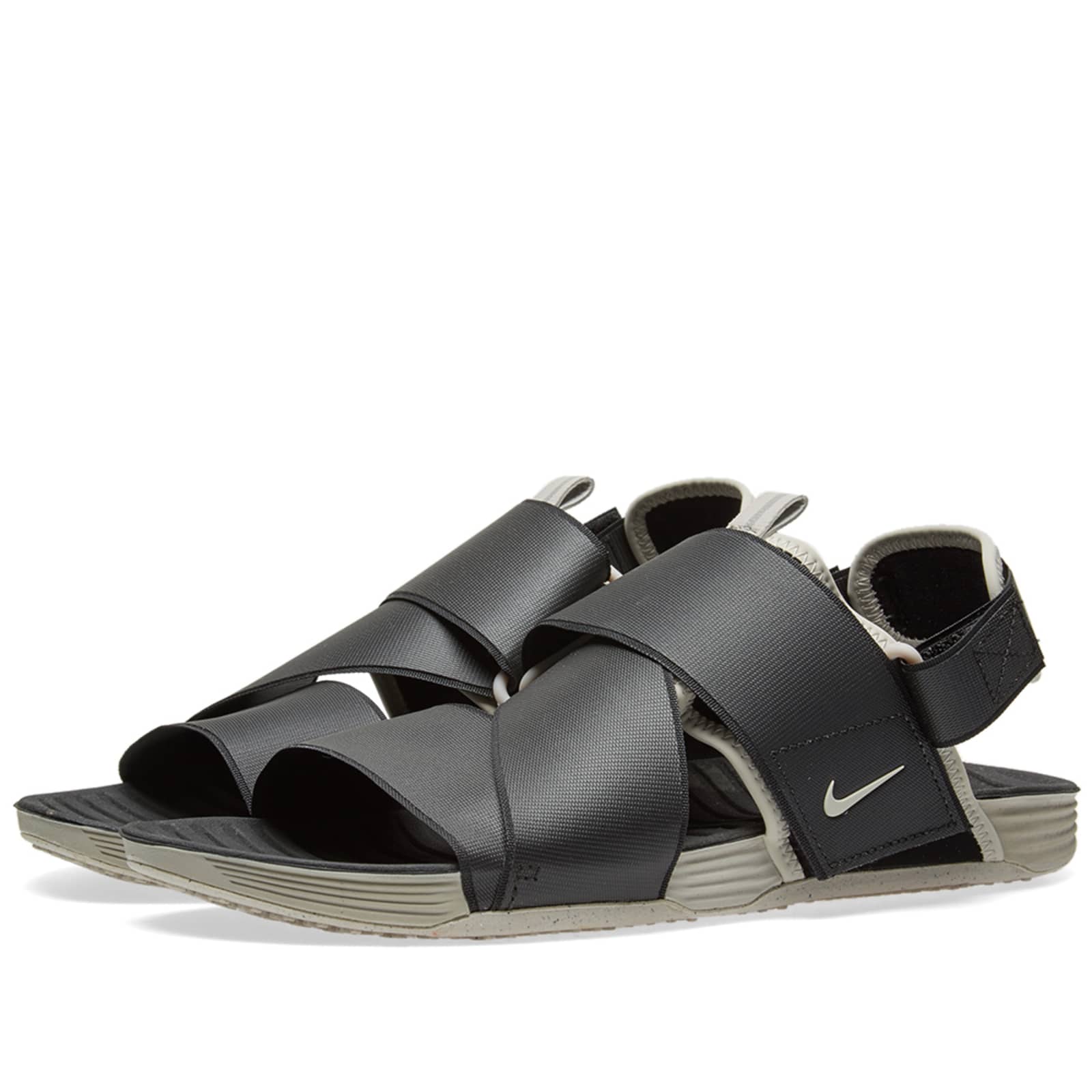 womens nike solarsoft sneakers