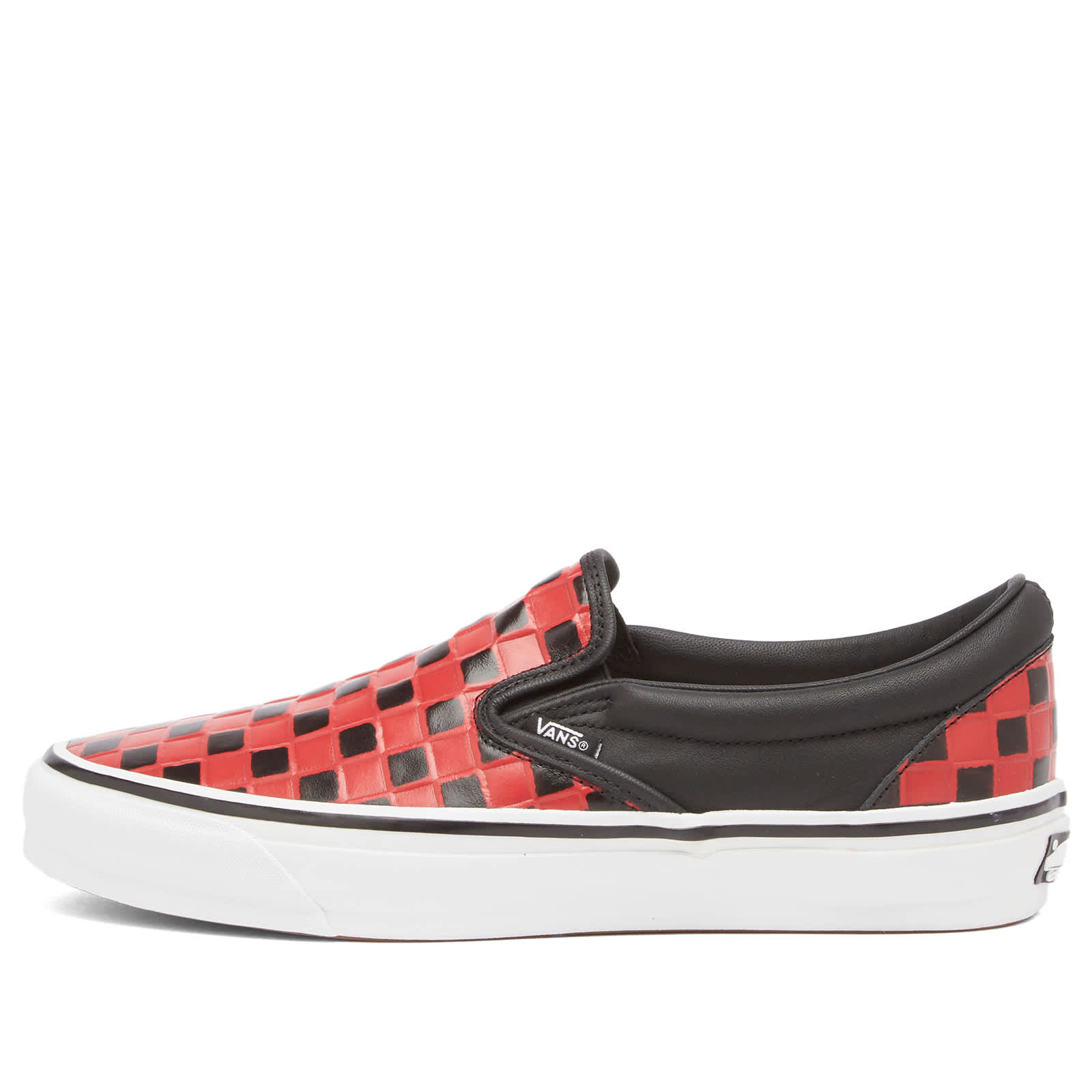 Vans OTW Classic Slip-On 98 Vibram Sneaker - Check Black & Racing Red