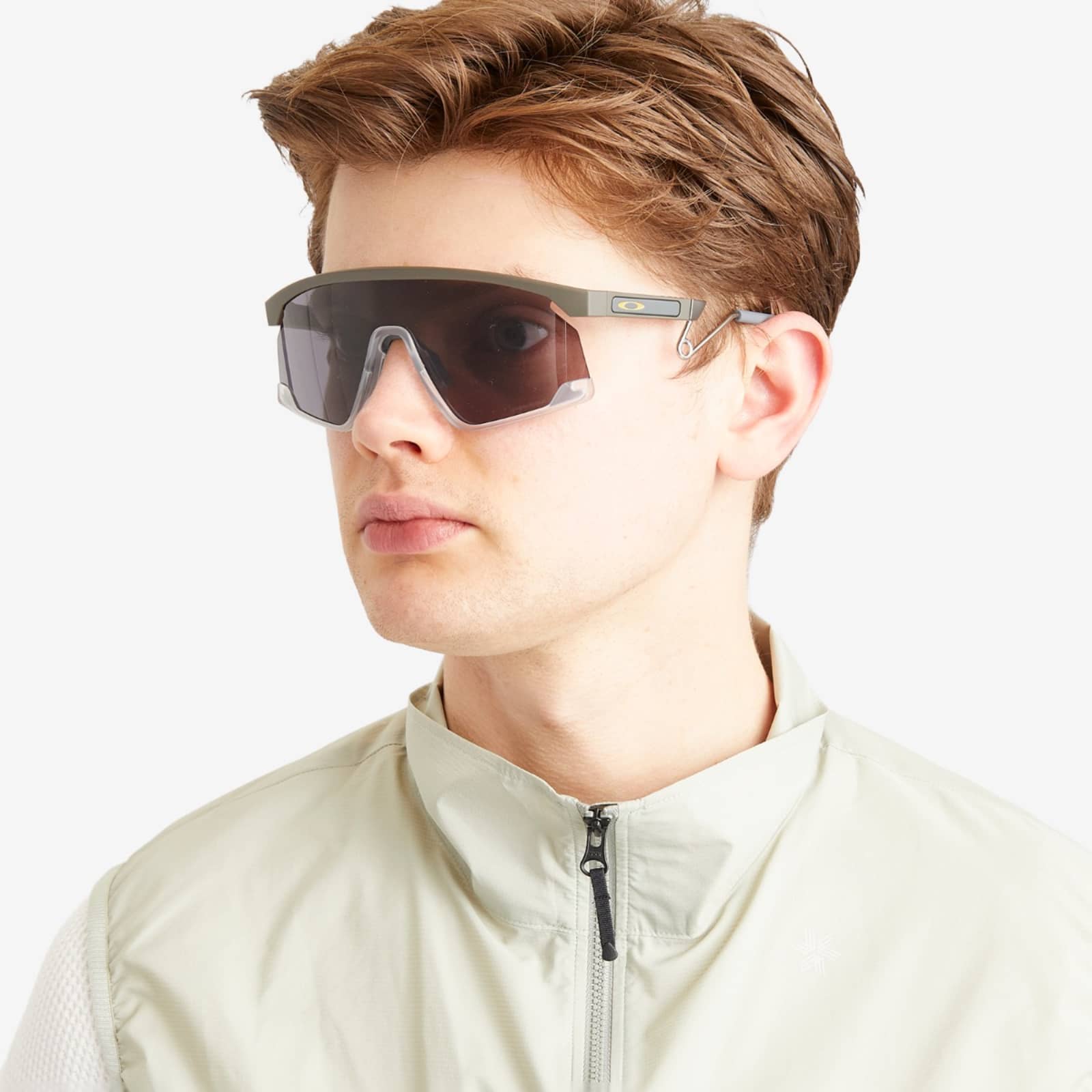 Oakley Latitude BXTR Metal Sunglasses - Matte Moss & Prizm Grey