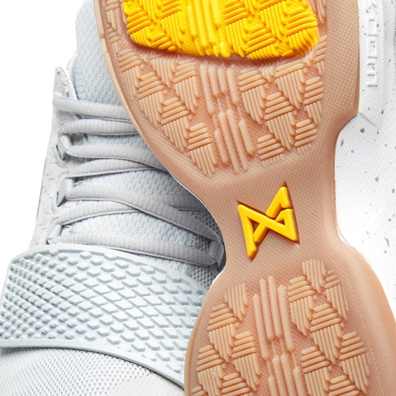pg1 all white