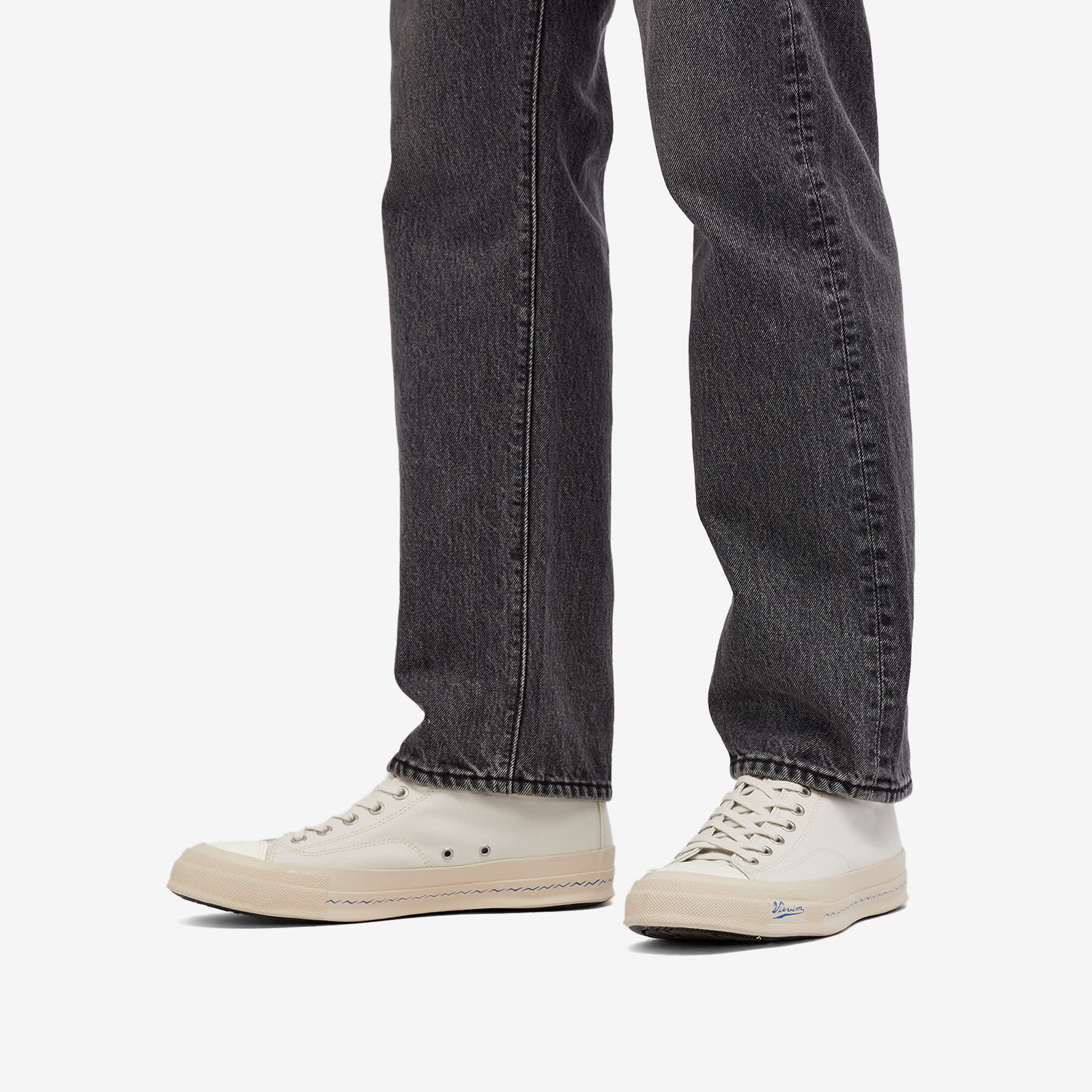 Visvim Skagway Hi Sneaker Ivory END. (JP)