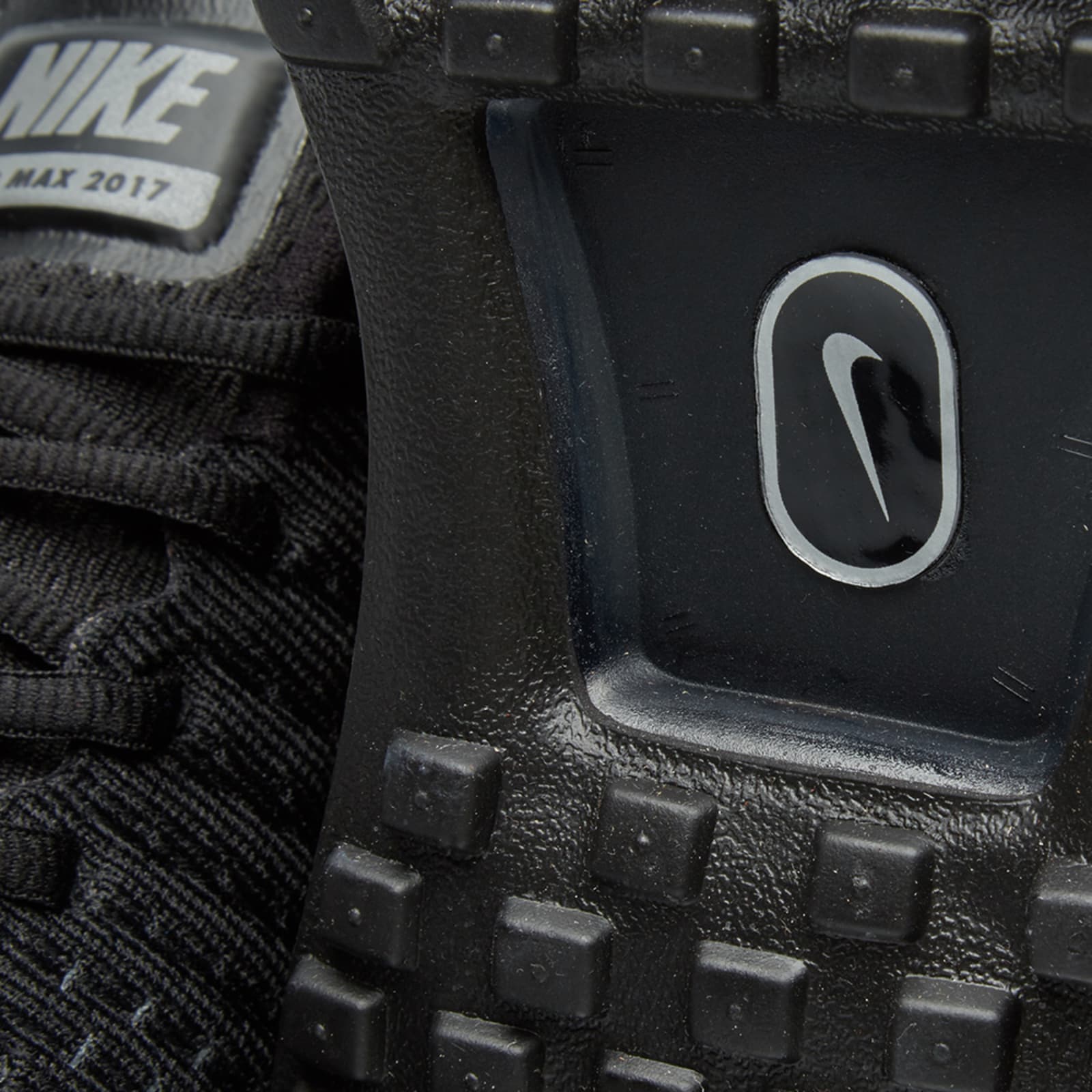 2017 nike air max all black