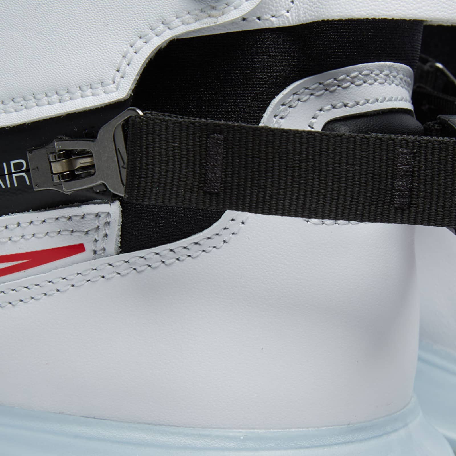 nike air max 720 saturn white red