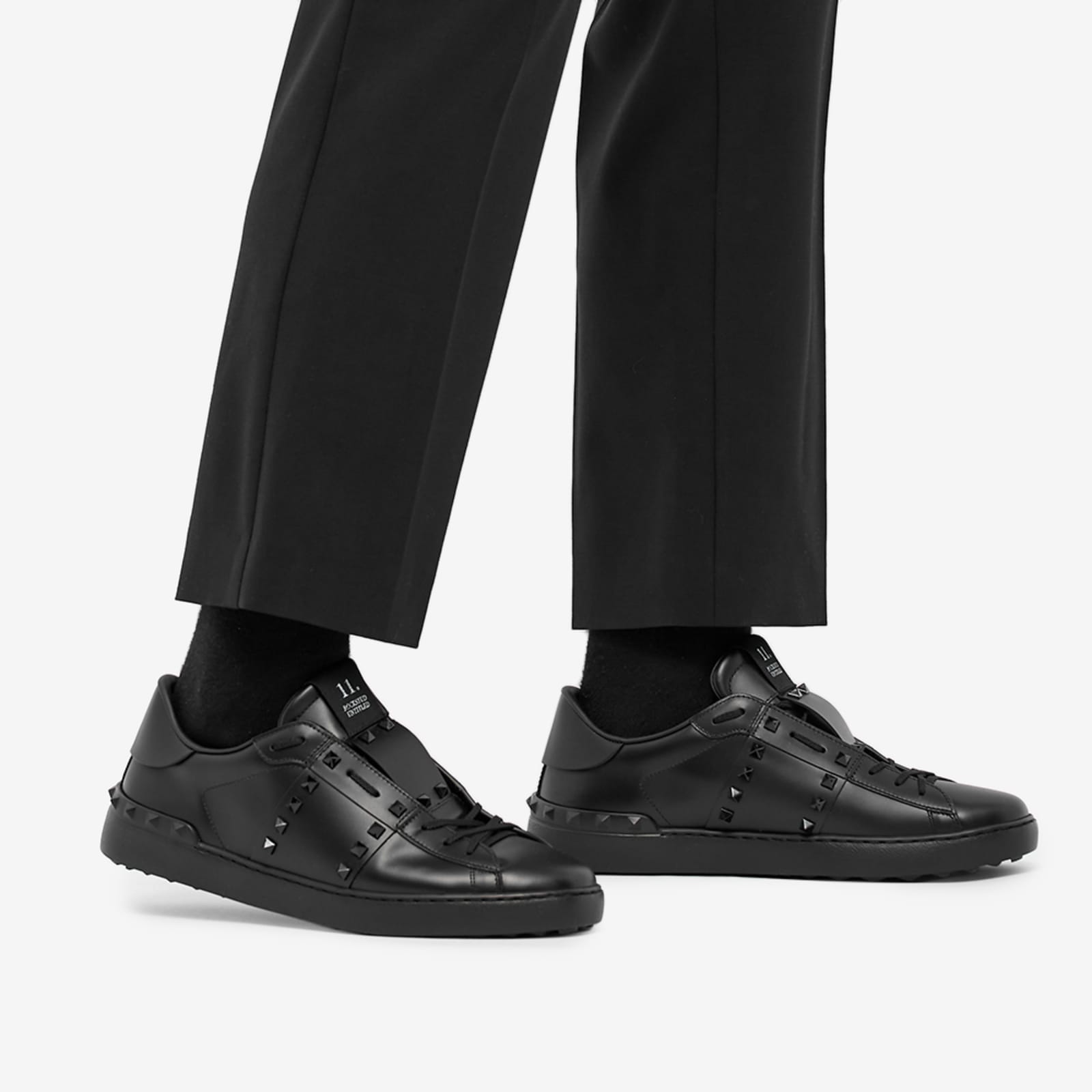 Valentino Rockstud Untitled Low Top Black & Black END. (Global)