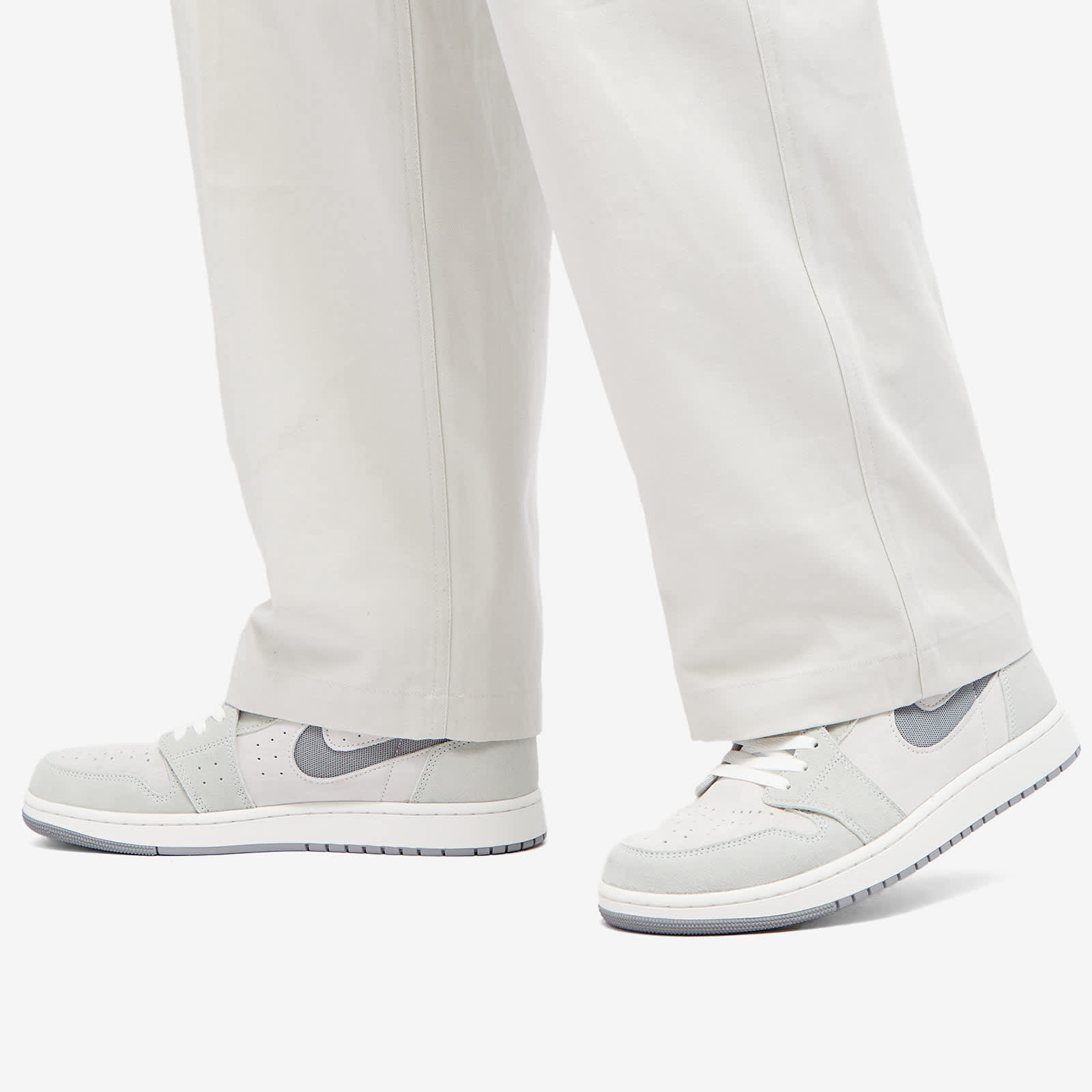 wmns air jordan 1 zoom in summit white