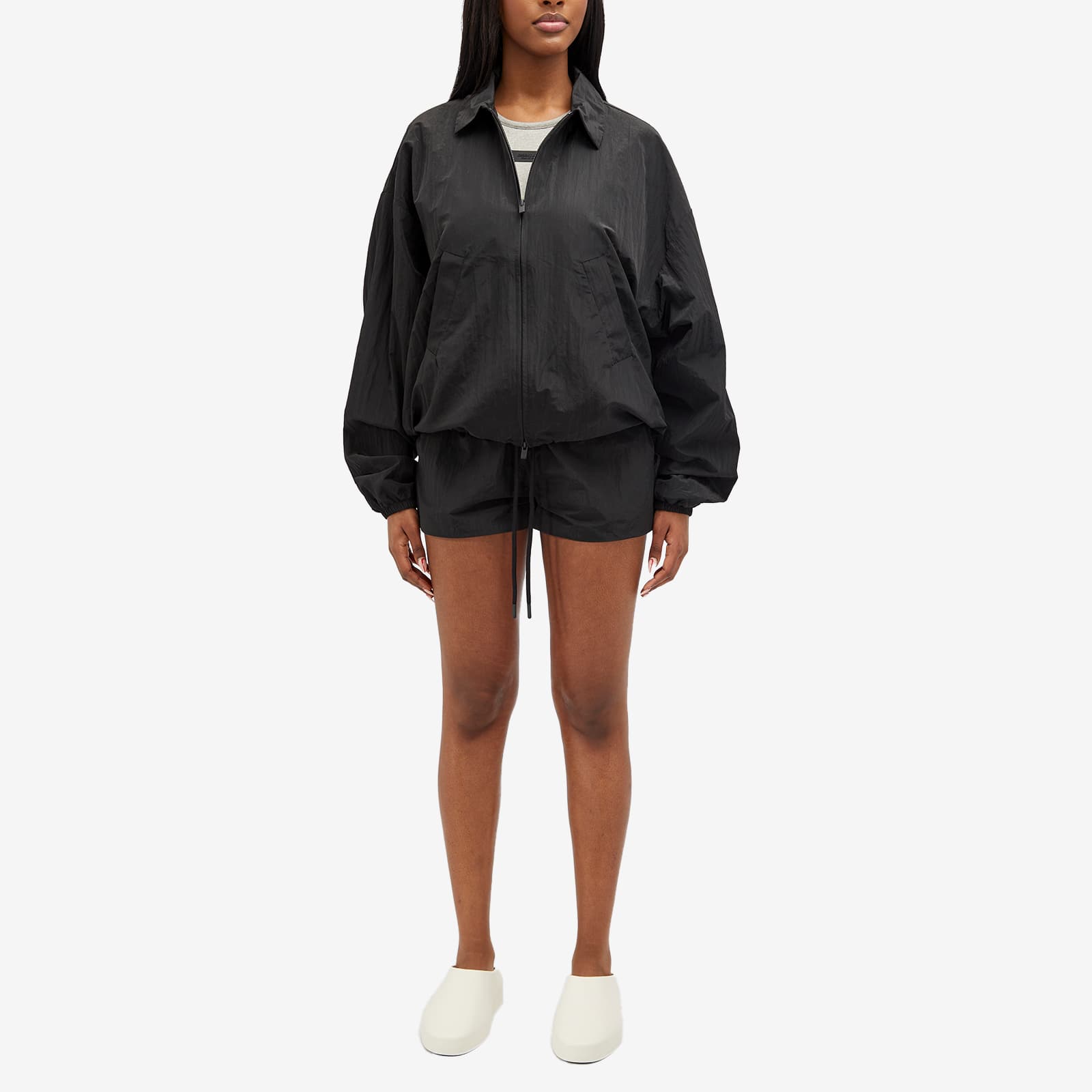 Fear of God ESSENTIALS Running Short Jet Black END.