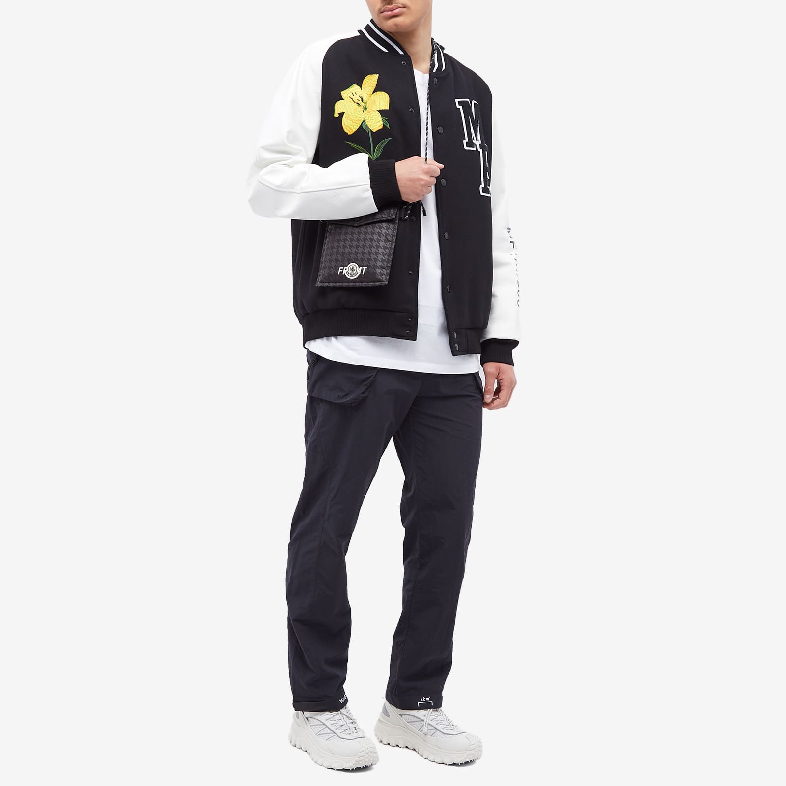 Moncler Genius x Fragment Cross Body Bag Black END. (GB)