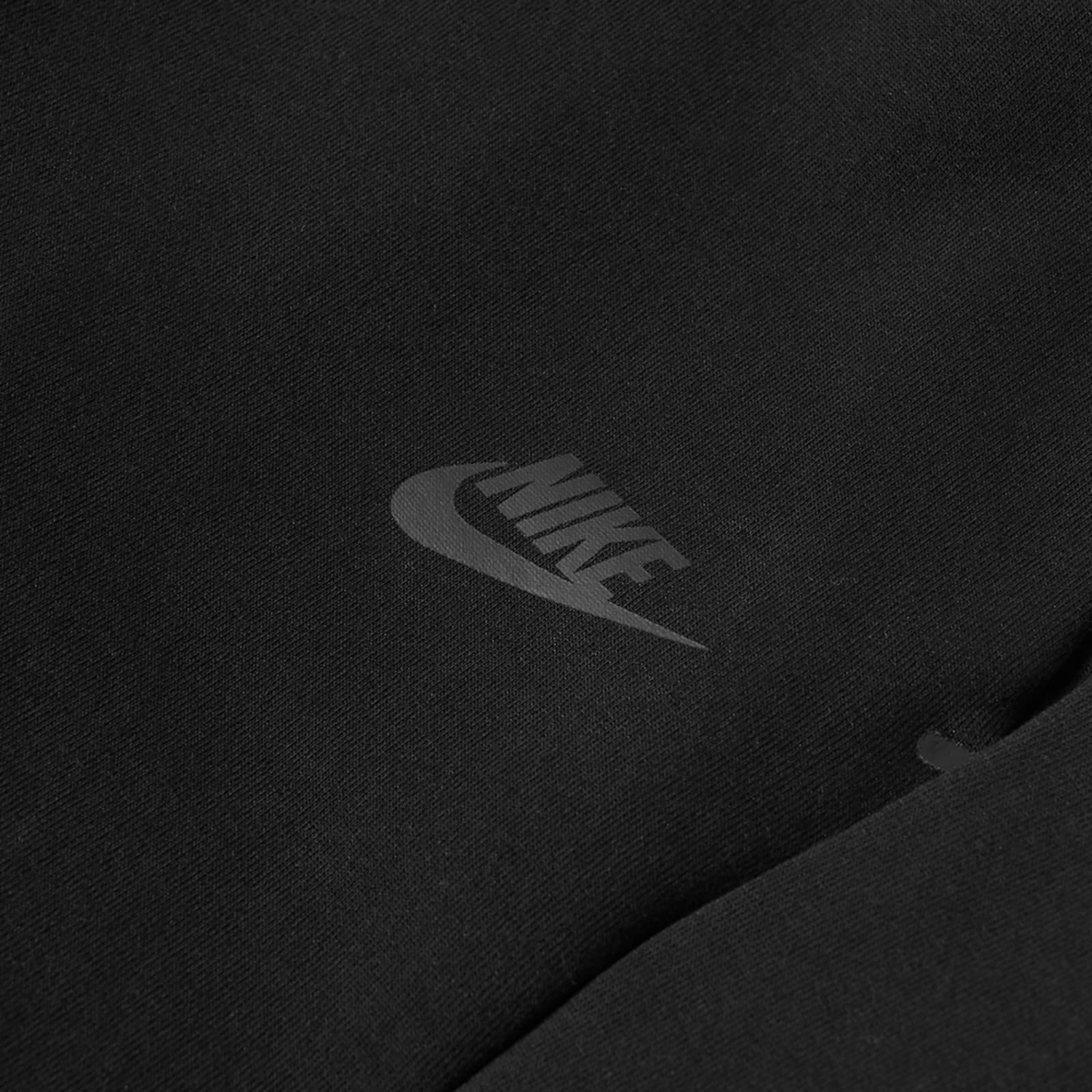 Nike Tech Fleece Short Black END.