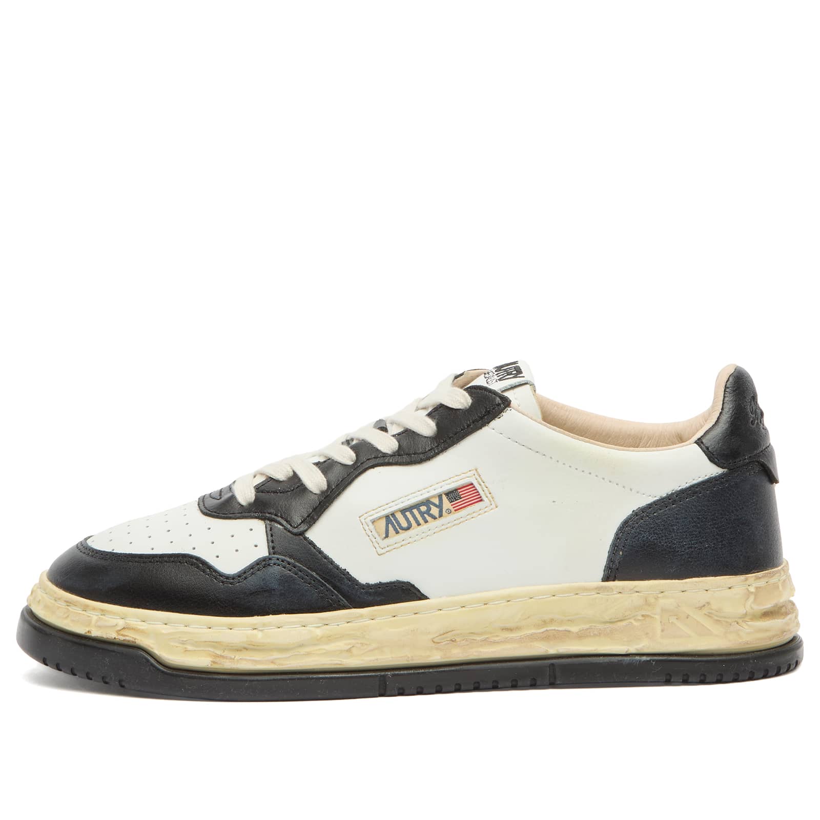 Autry x Mihara Yasuhiro Super Vintage Medalist Low - White/Black
