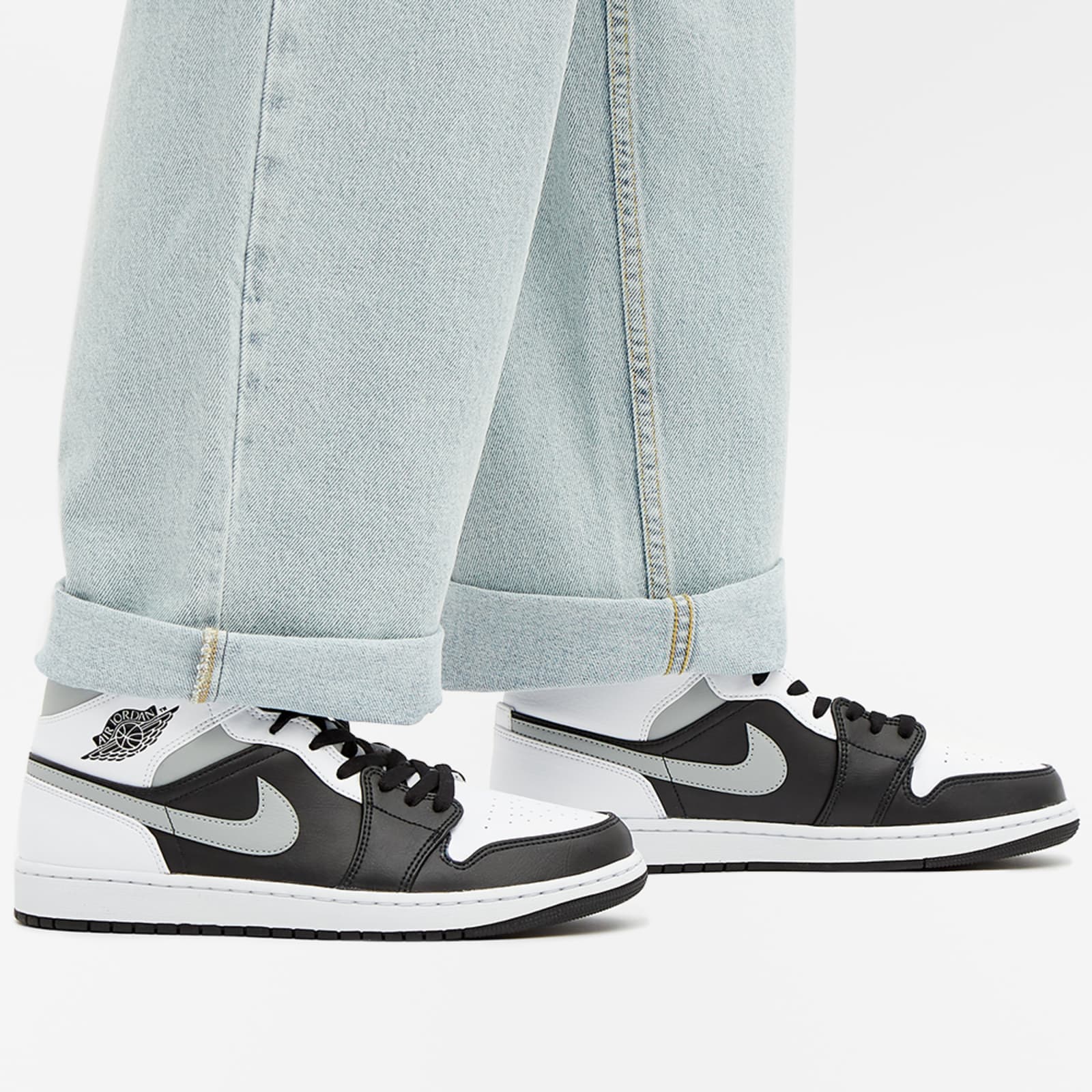 jordan 1 mid black white grey