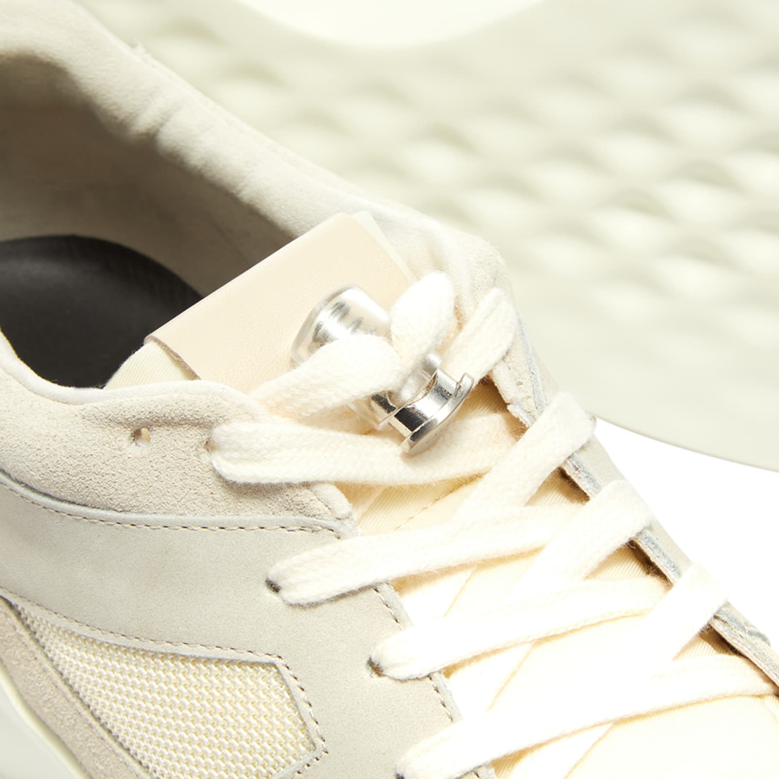 Fear of God ESSENTIALS Distance Runner Cream END. (AR)