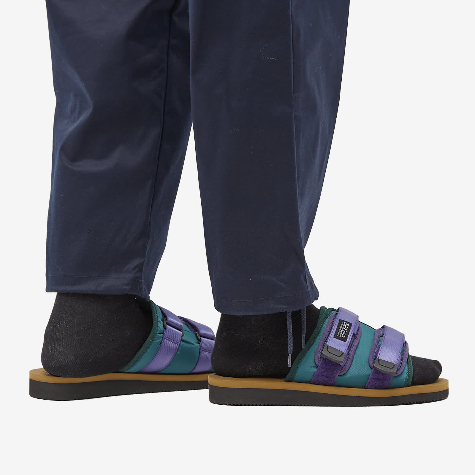 suicoke white moto cab