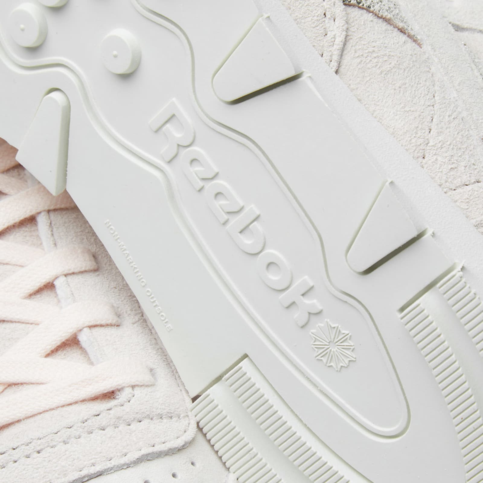 reebok classic leather shimmer black