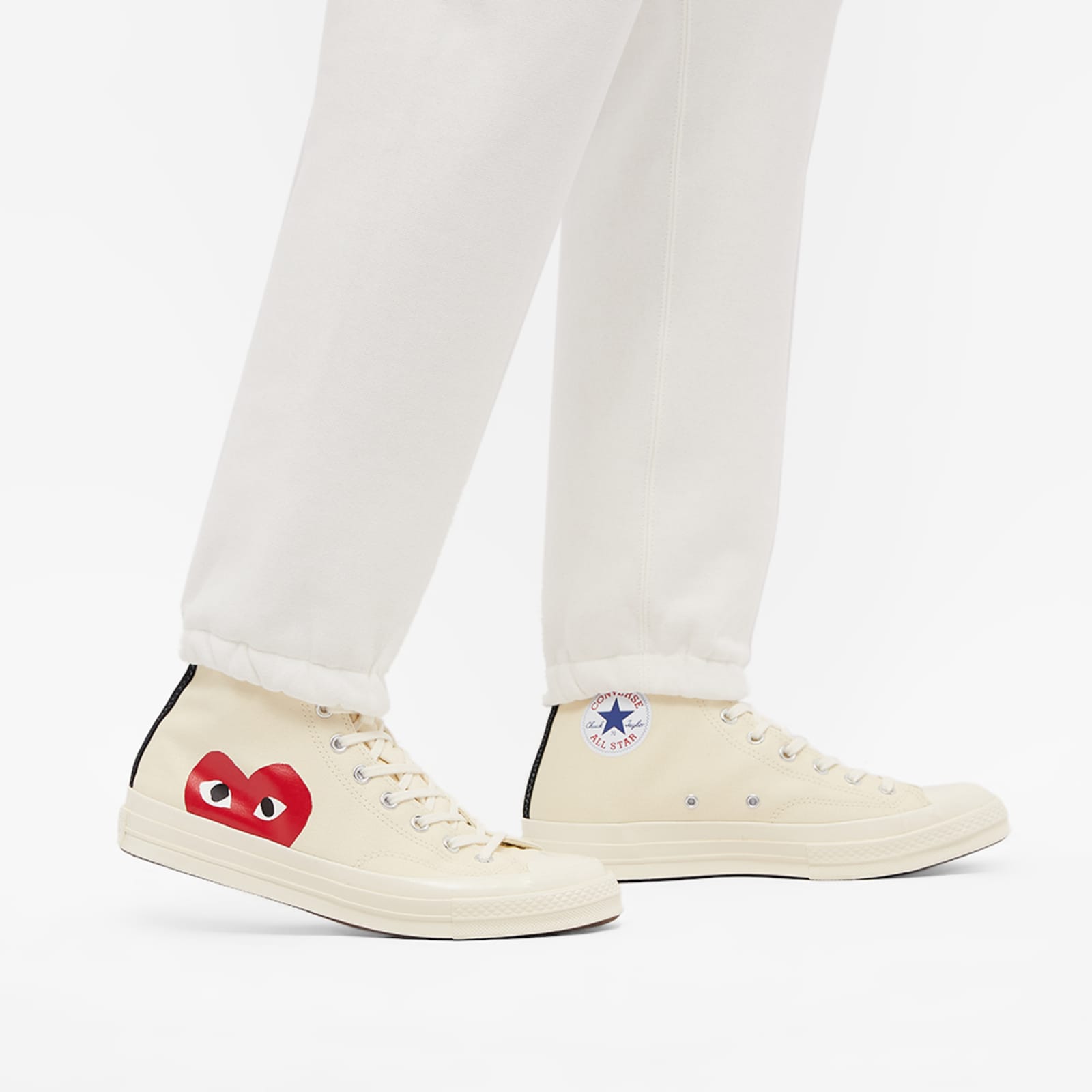 Comme des Garçons Play x Converse Chuck Taylor 1970s Hi - Beige