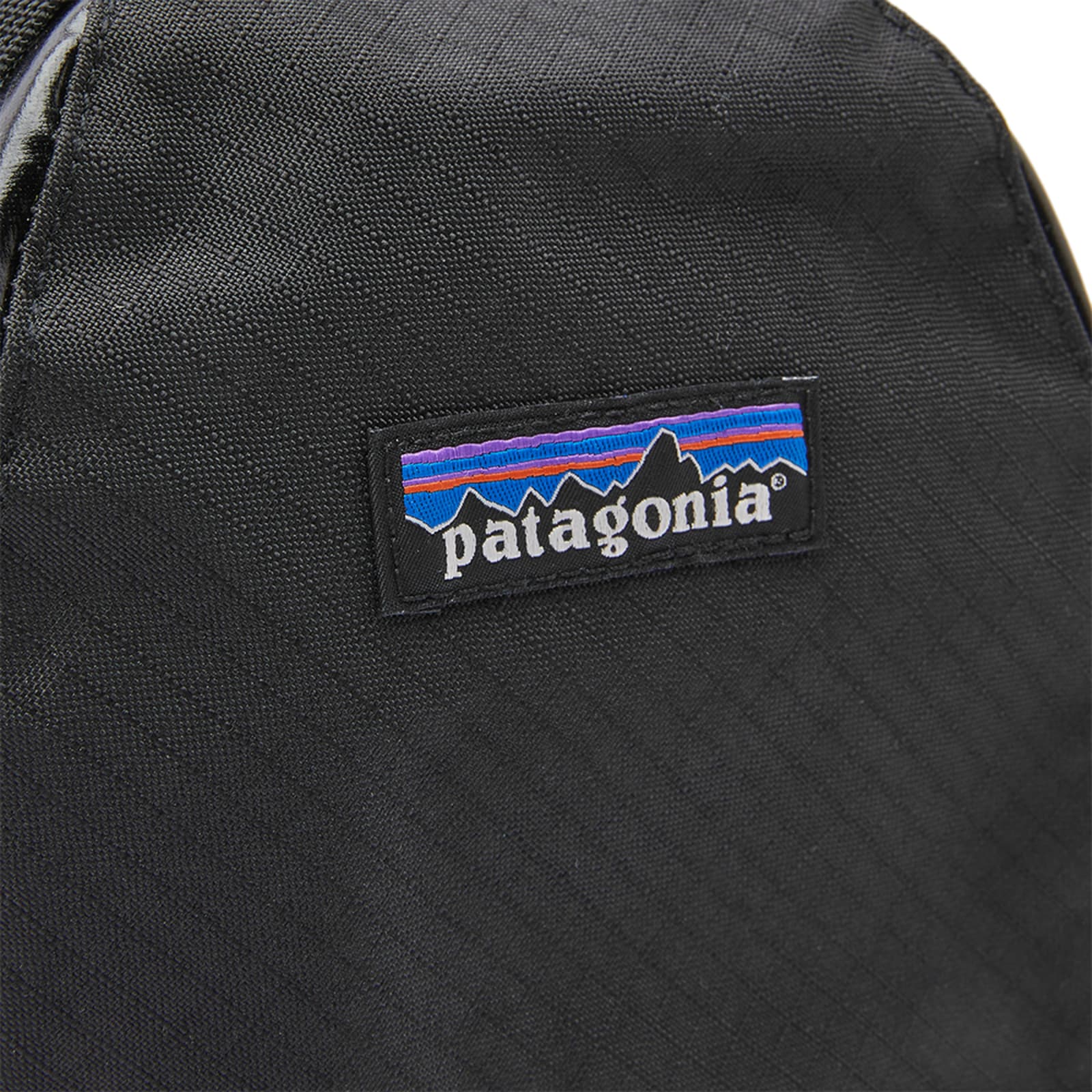 Patagonia Black Hole S Cube - Black