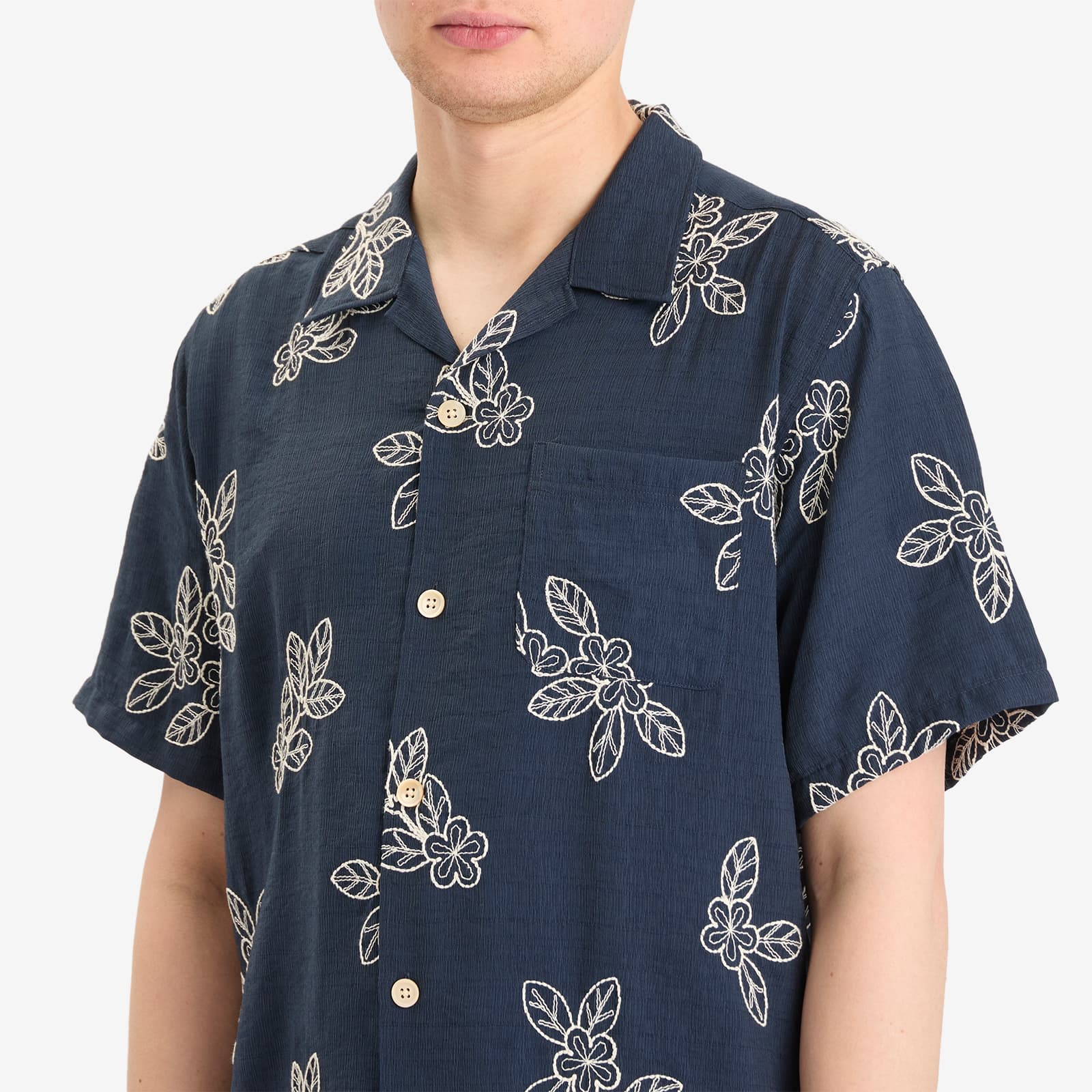 Foret Leo Embroidery Vacation Shirt
