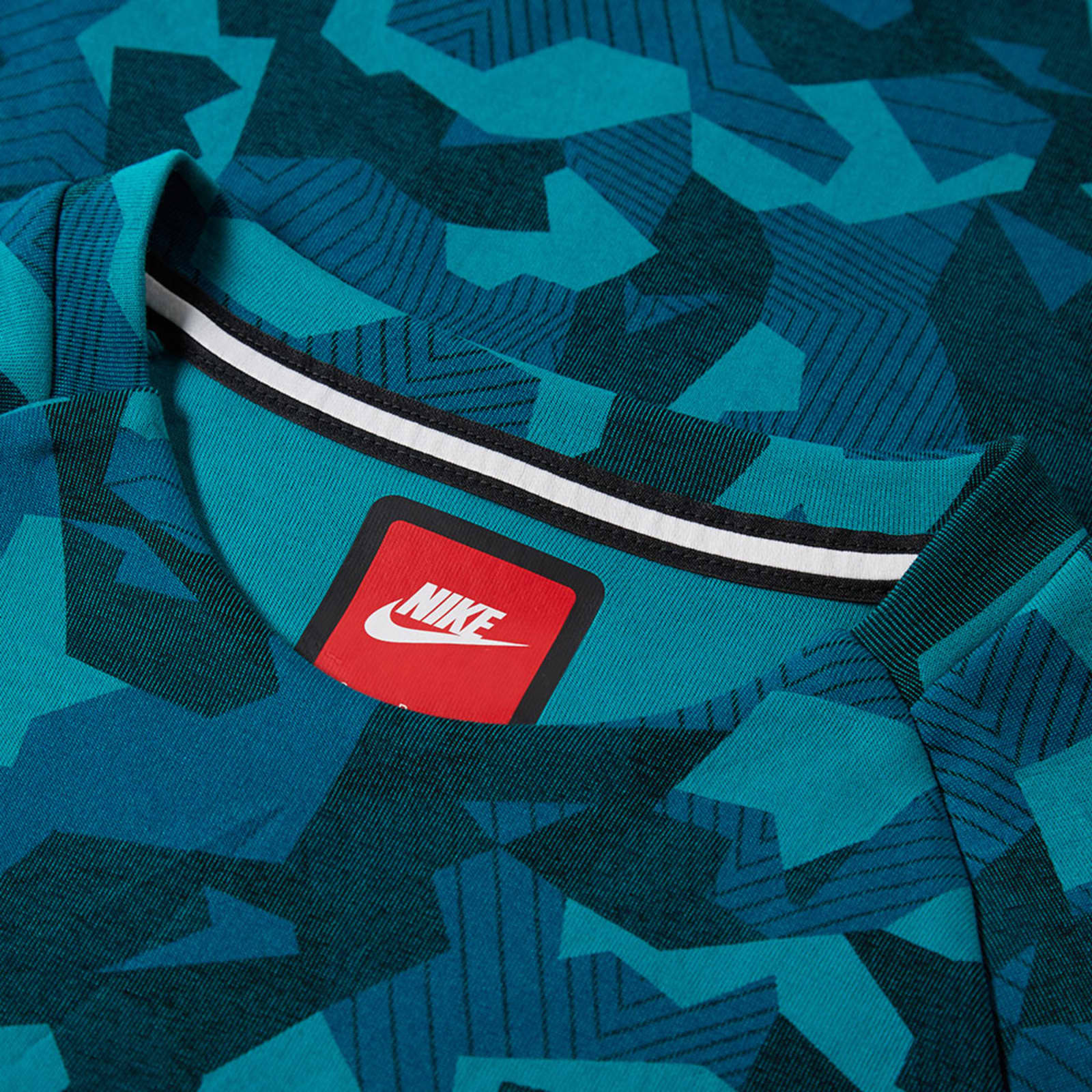 Nike Tech Fleece Camo Crew Rio Teal & Black END.