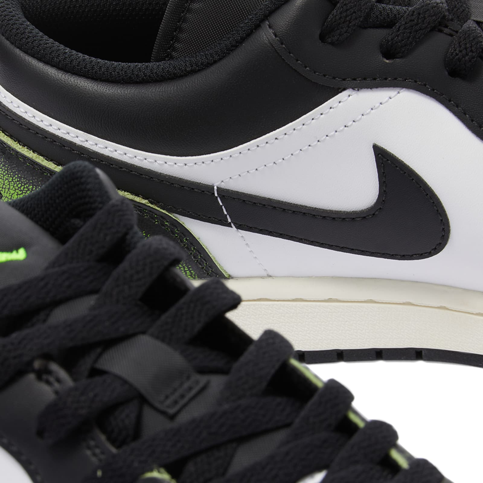 air jordan 1 low se black cyber