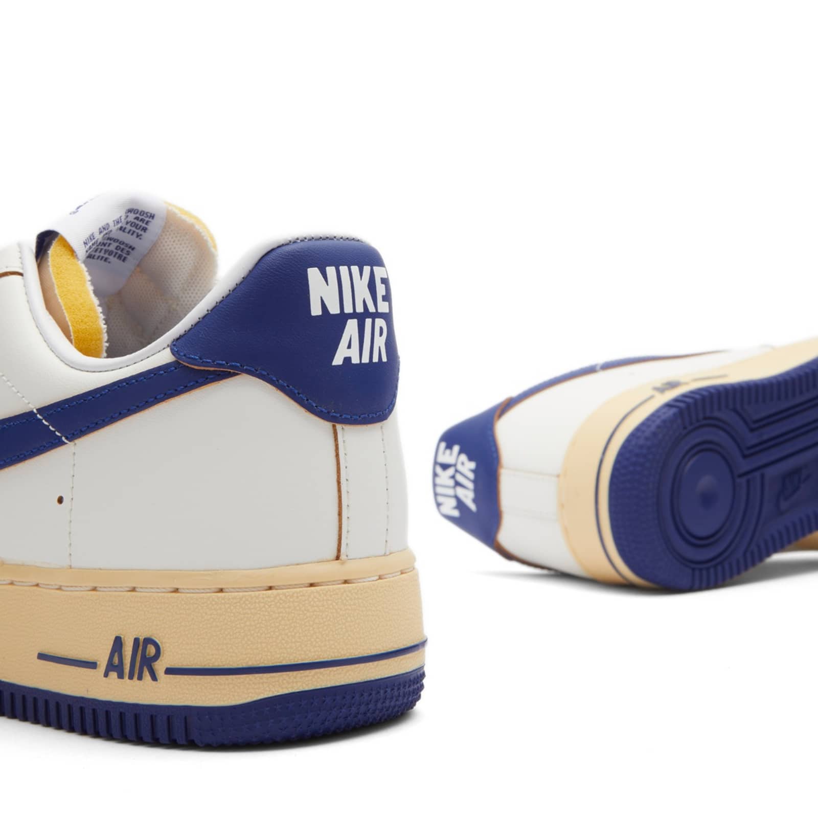 Nike Wmns Air Force 1 '07 - Sail & Deep Royal Blue