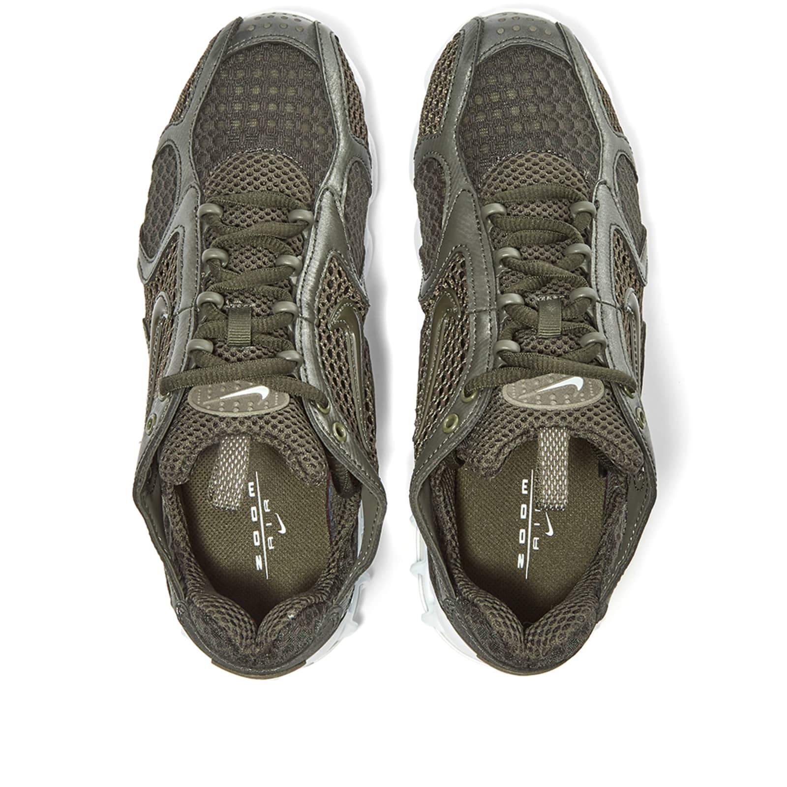 spiridon cage 2 on feet