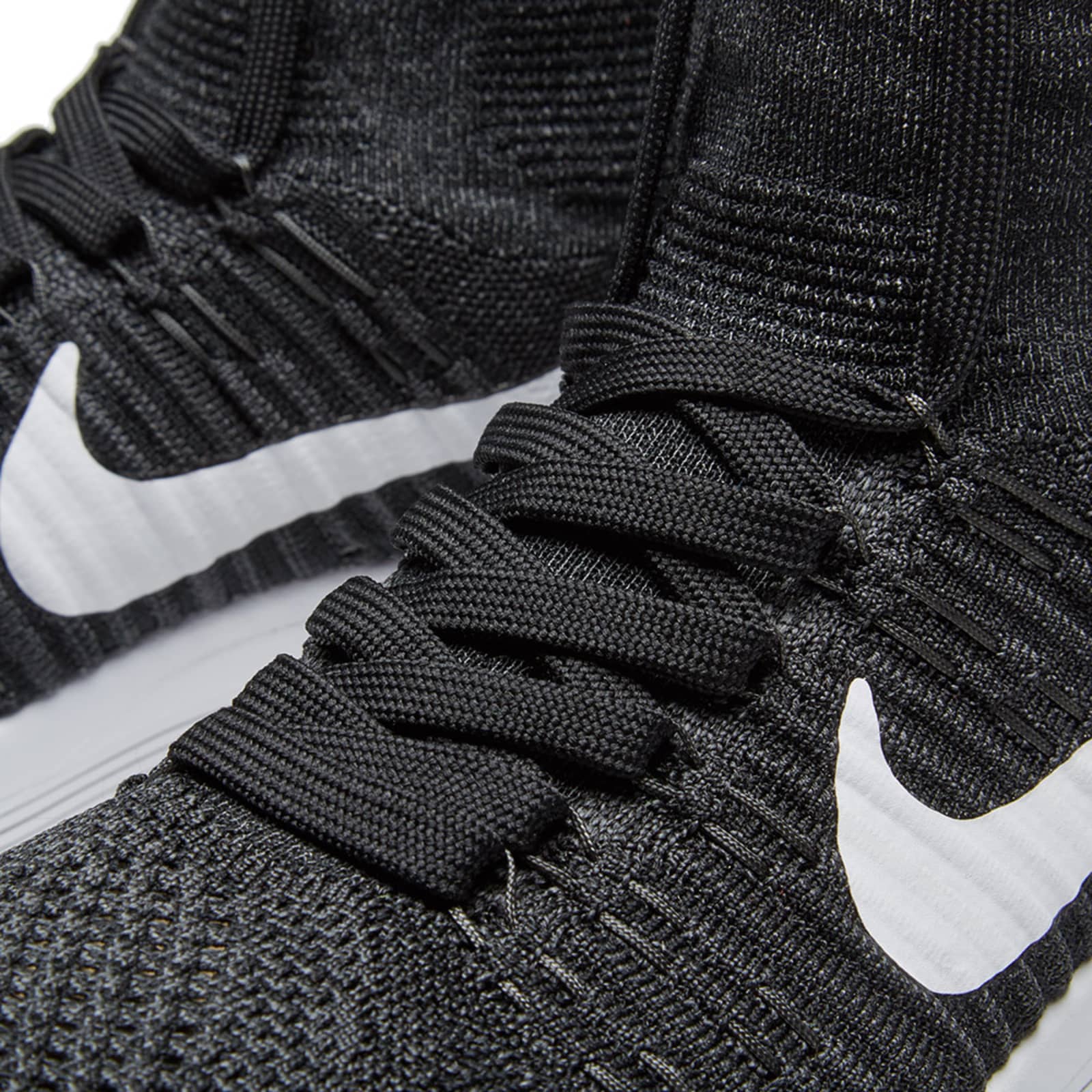 Nike LunarEpic Flyknit - Black, White & Anthracite