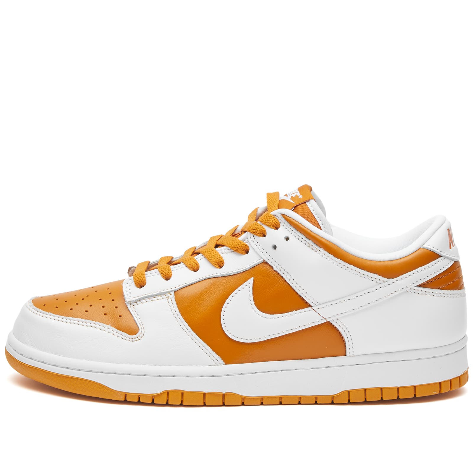 dunk low qs black white