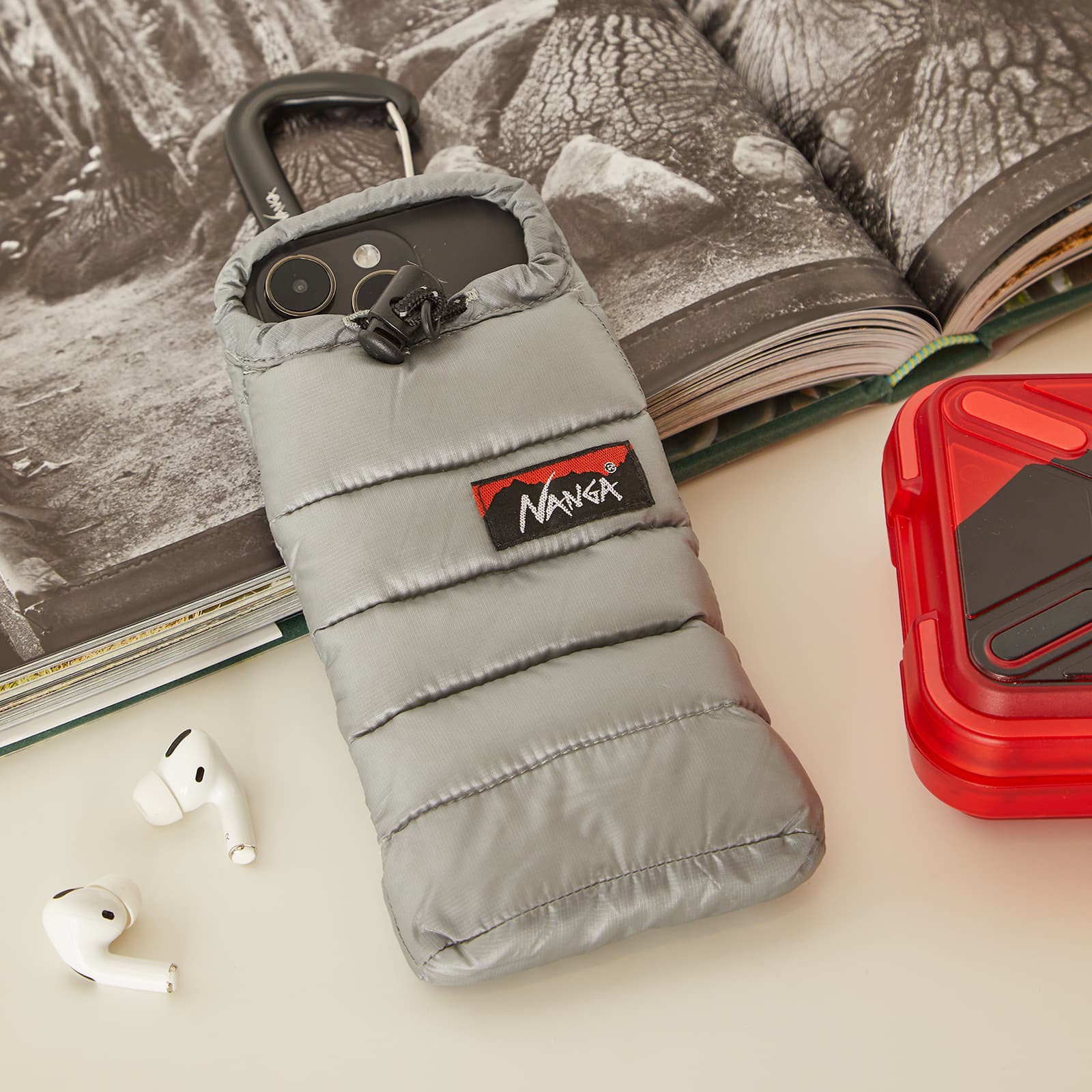 NANGA Mini Sleeping Bag Phone Case Grey END. (AT)